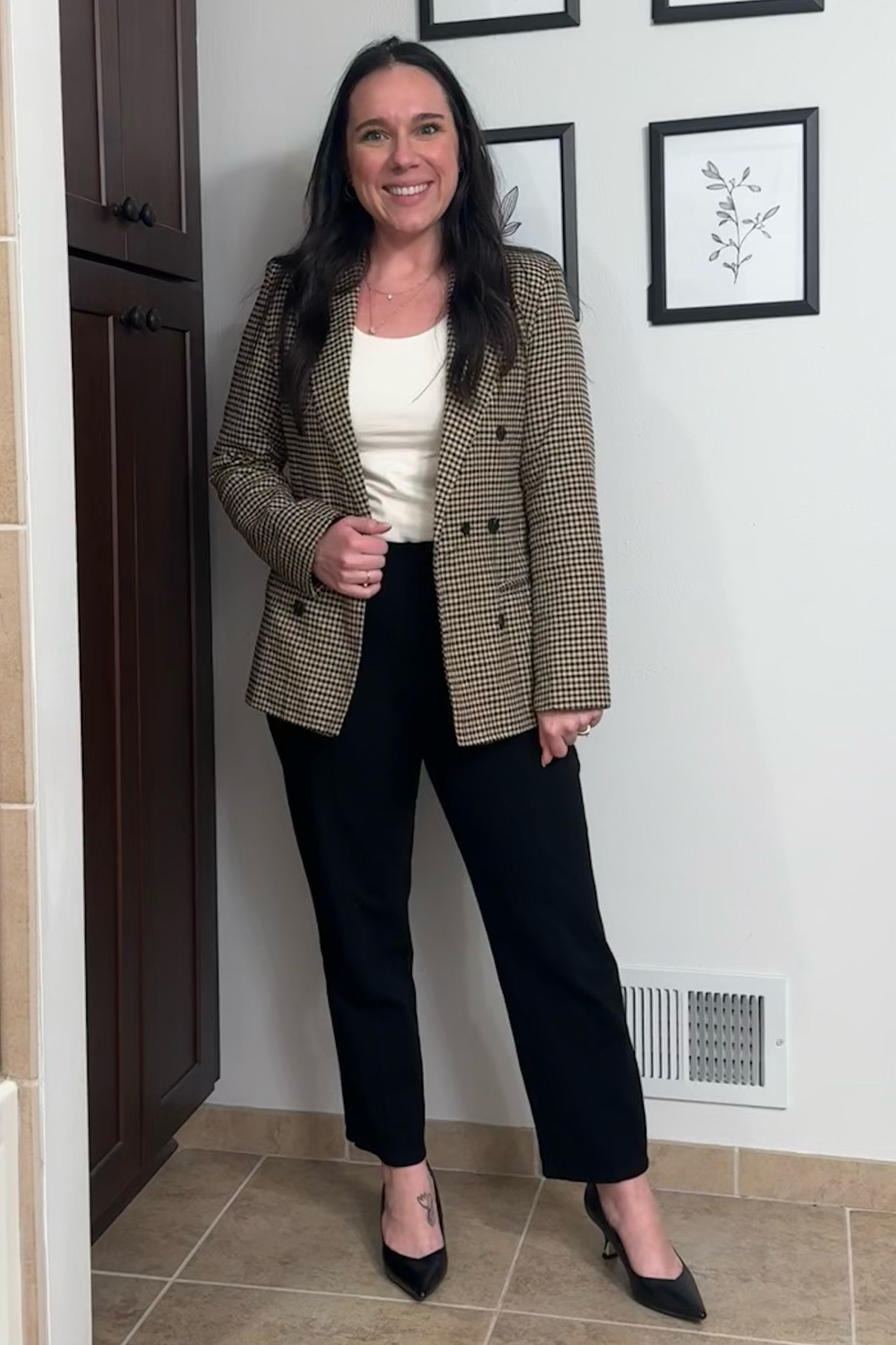 Work wear. Winter work ootd. Plaid blazer. 

#LTKWorkwear #LTKStyleTip