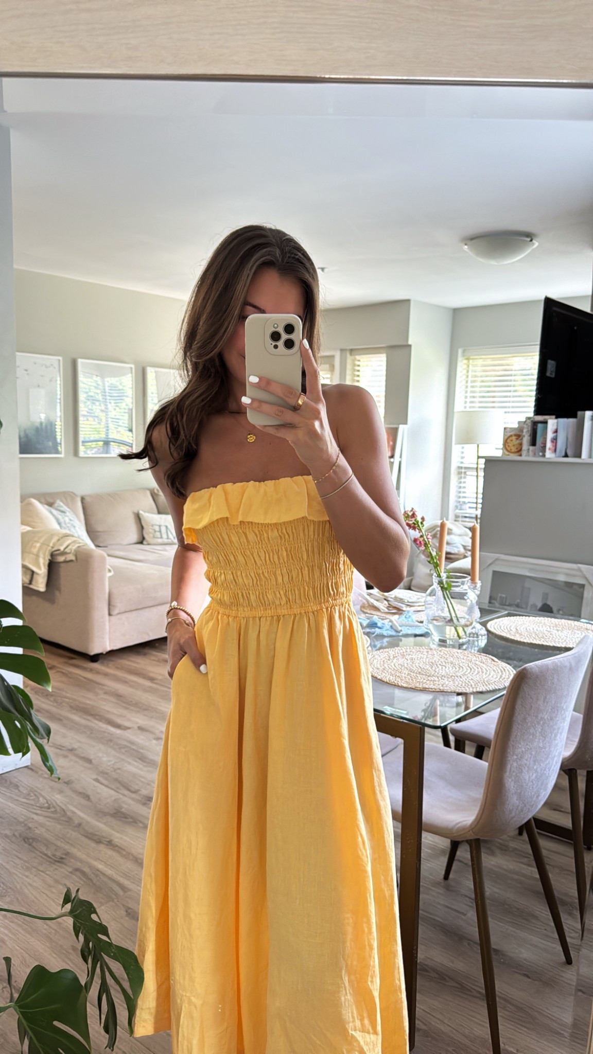 Linen dress from aritzia!!

wearing XS
#aritzia #aritziadress #linendress