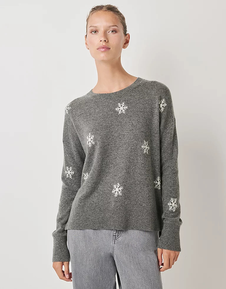 Cashmere Scattered Snowflake Jumper | The White Company UK & ROW