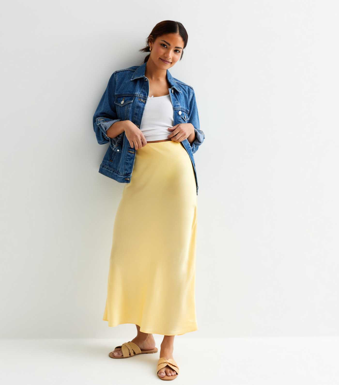 Petite Pale Yellow Satin Bias Cut Midi Skirt | New Look | New Look (UK)
