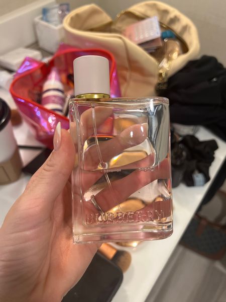 My favorite Burberry perfume 

#LTKbeauty