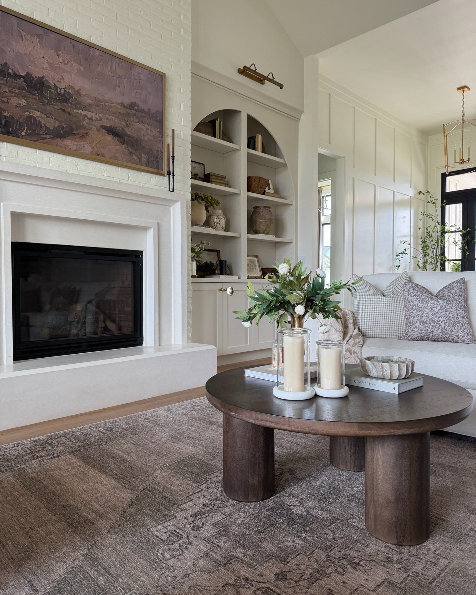 I absolutely love our earthy area rug in our living room! It’s a beautiful sand/olive earthy jute style rug with a gorgeous vintage style. Affordable and well worth the purchase!

#LTKHome #LTKSaleAlert