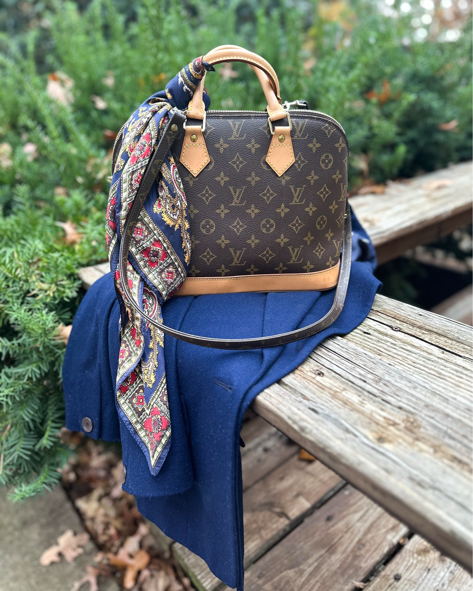 What’s in my bag? Here’s everything I can’t live without when I walk out the door  

#LTKItBag #LTKStyleTip