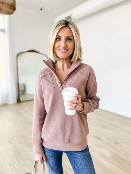 Loving this half-zip from Varley! Wearing an XS

Loverly Grey, casual outfit idea

#LTKstyletip