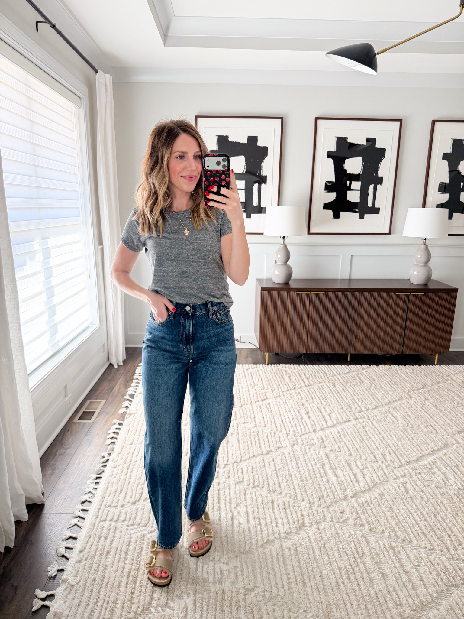 A great classic wash pair of jeans. Love the slight barrel. In my usual size 26