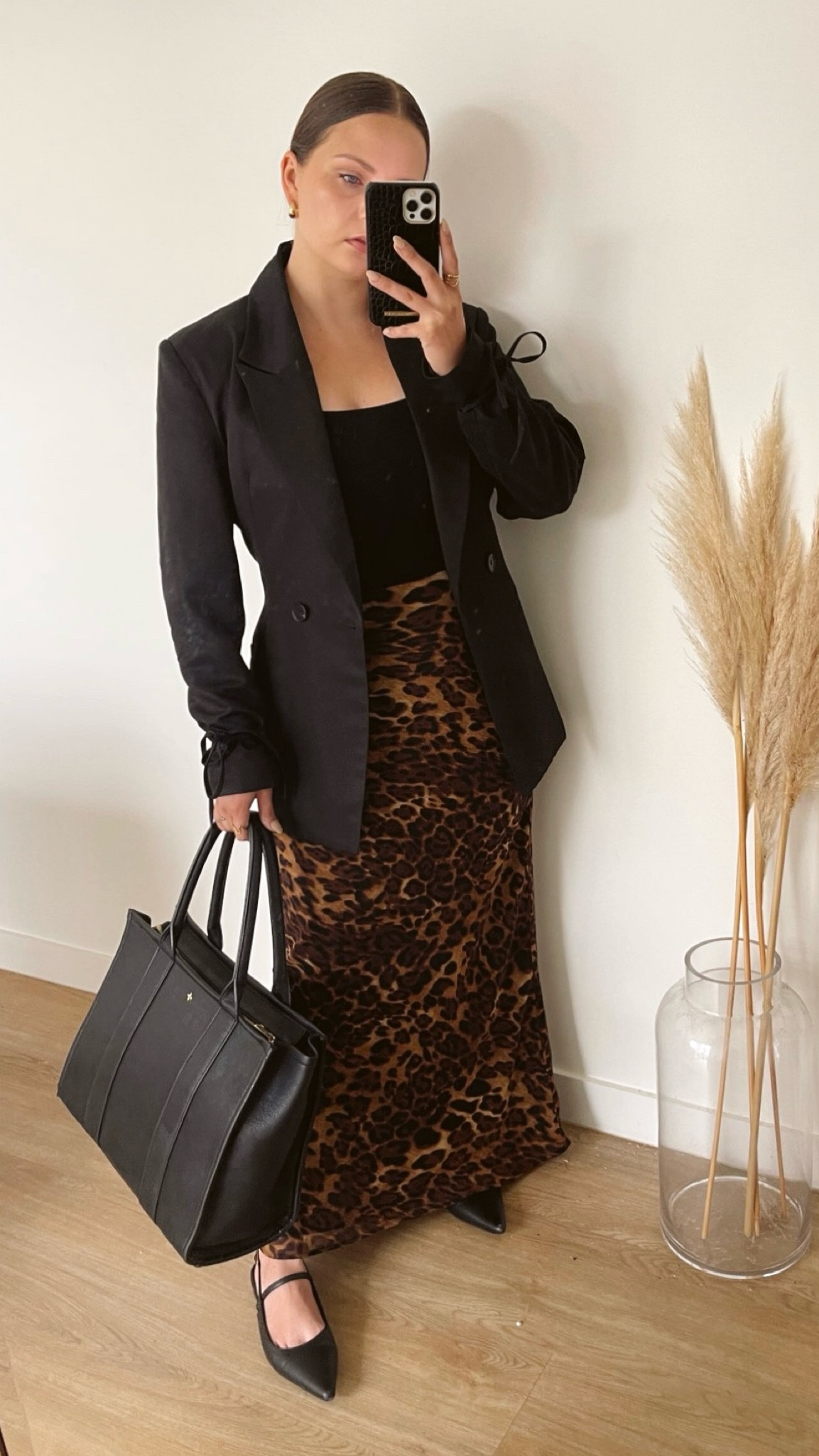 Styling a black blazer to work 🖤

#LTKworkwear #LTKstyletip #LTKaustralia