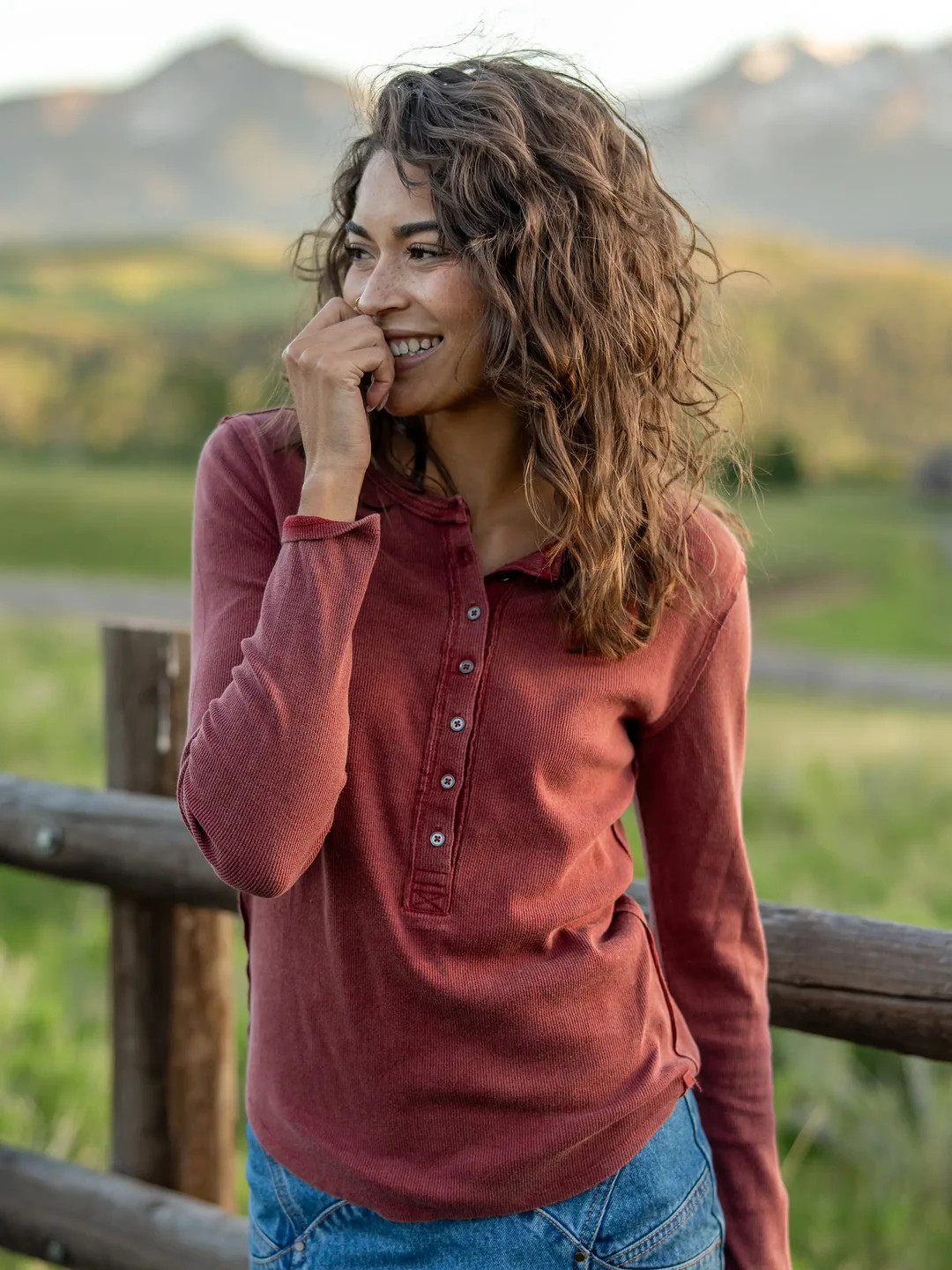 Layer Up Ribbed Henley | Natural Life