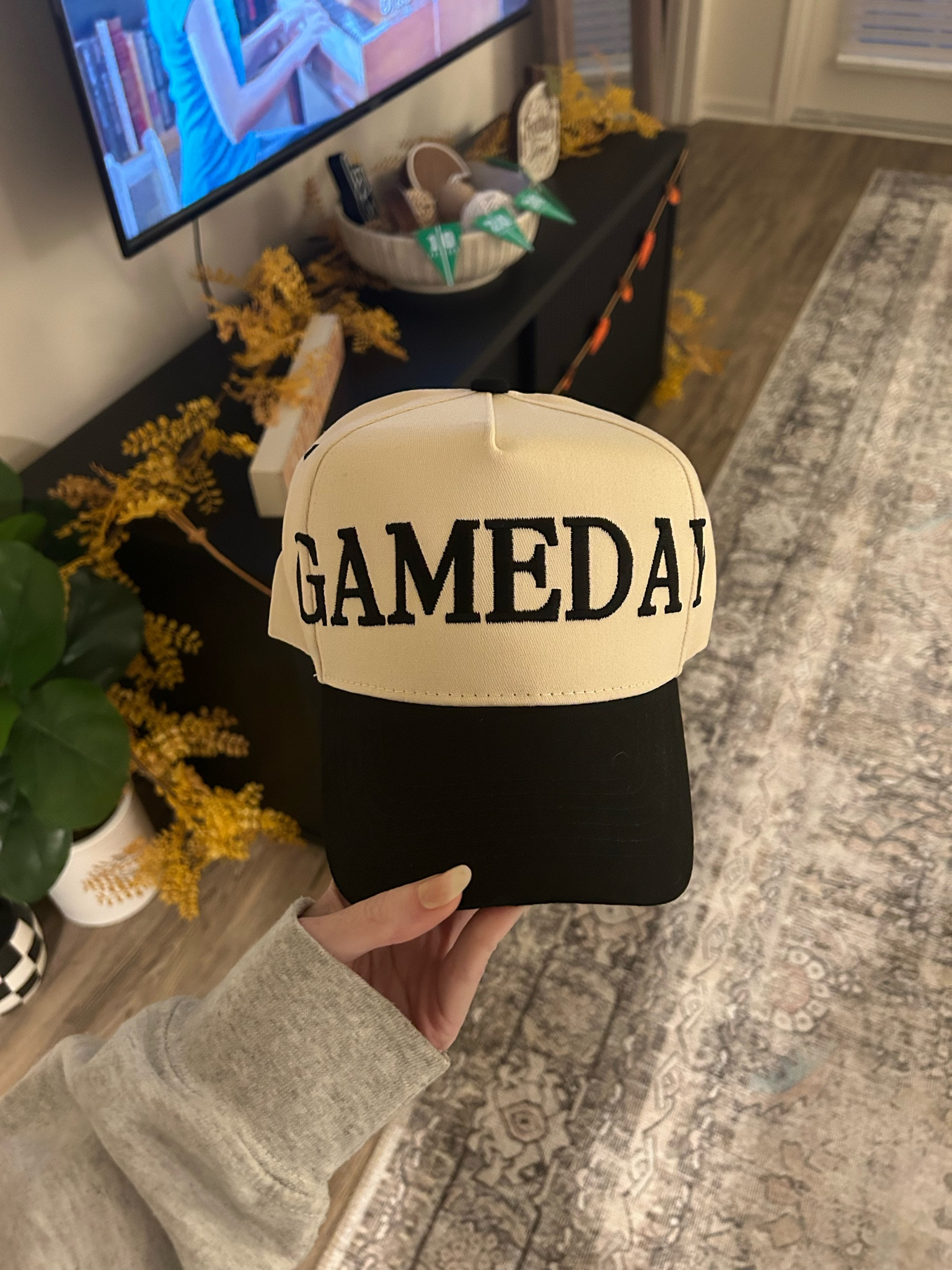 New Gameday drop from Kenz Kustomz

Use code “SARAHHORNER” for 10% off your order 

#LTKFindsUnder50 #LTKSeasonal #LTKFallSale