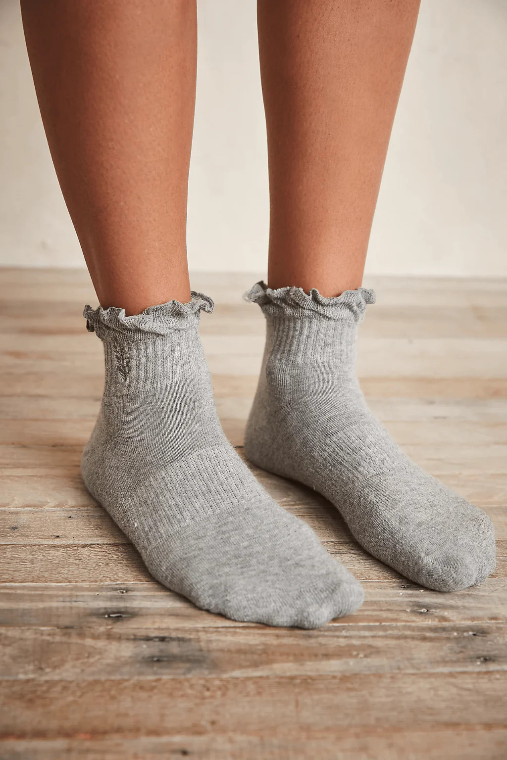 FP Movement Classic Ruffle Socks | Social Threads