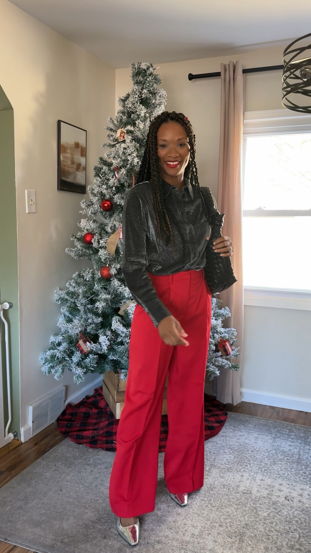 Day 12 of Holiday Outfits

Wearing size small in top
Wearing size 2 in pants 

#LTKSaleAlert #LTKCyberWeek #LTKHoliday