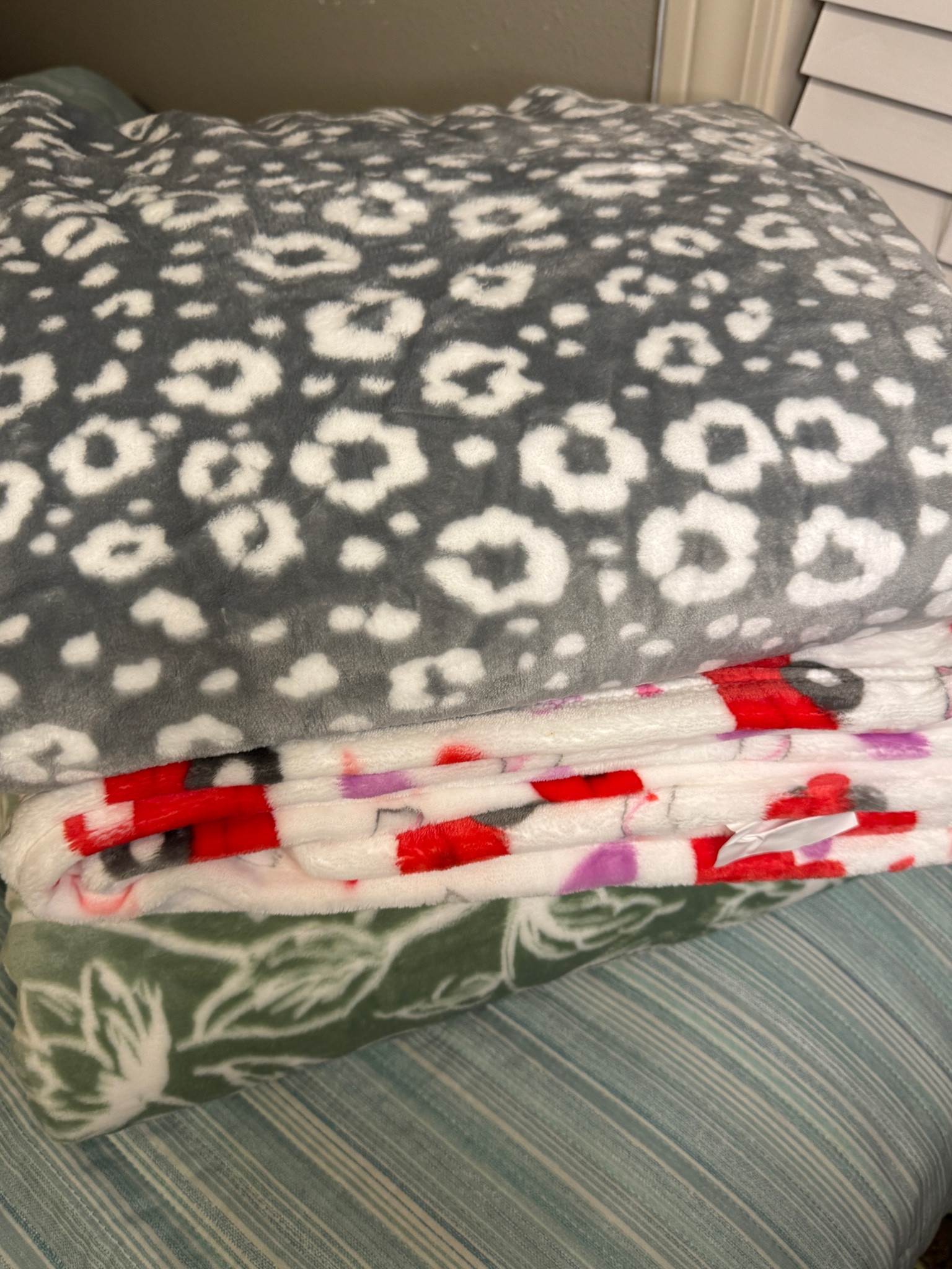 The best blankets are finally restocked and are only $10!!

#LTKHome #LTKGiftGuide #LTKMostLoved