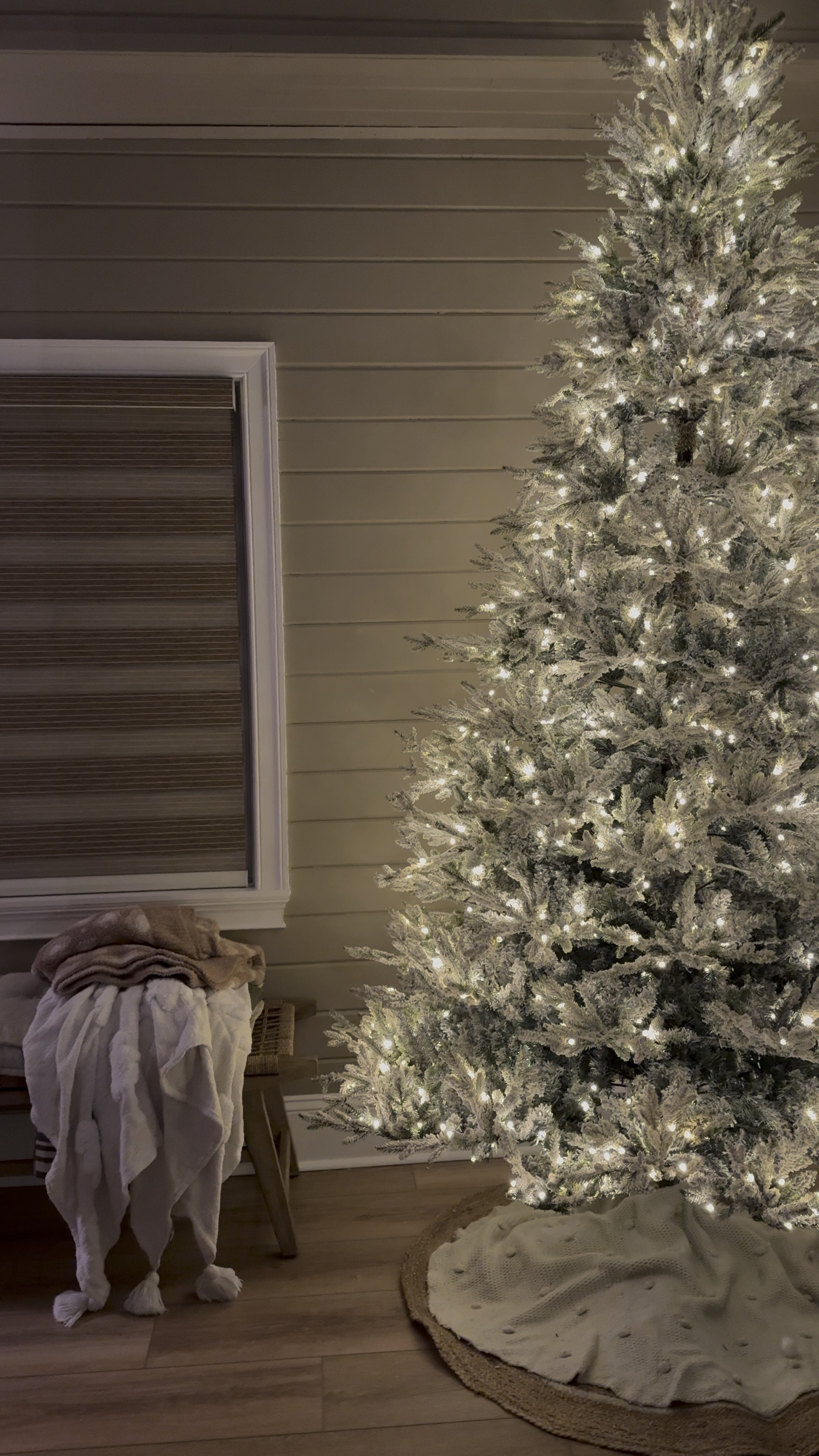 Year 4 w/ this beauty & I seriously love it even more each year 🎄✨🤎 I have the 9 foot! Also comes in 7.5 & 12! 

Home Depot / Christmas / holidays /  Christmas tree / cozy / home / seasonal / flocked tree / Holley Gabrielle home 

#LTKHoliday #LTKSeasonal #LTKVideo