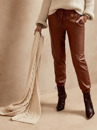 Petite Vegan Leather Jogger | Banana Republic (CA)