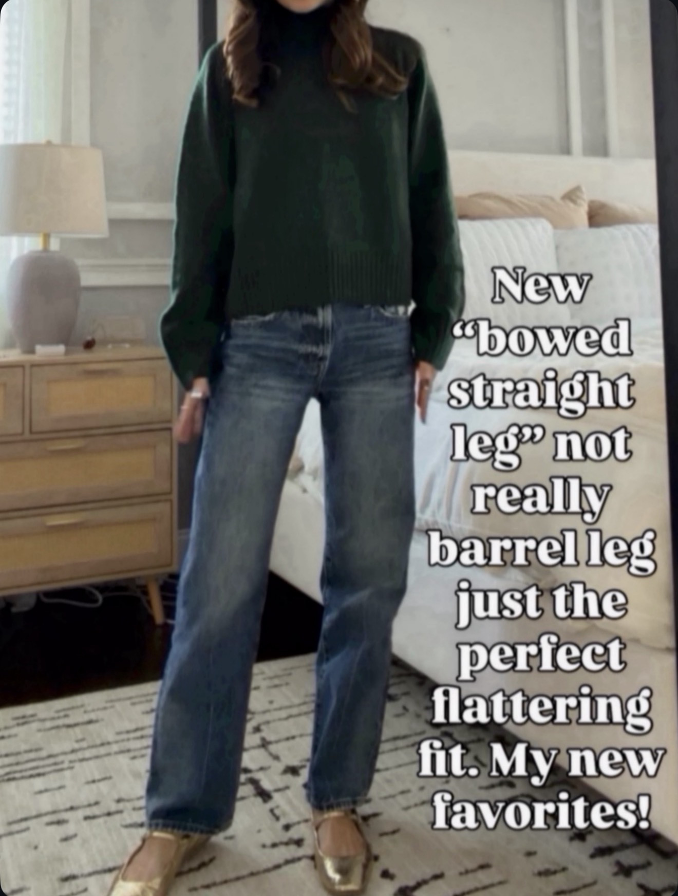 These “bowed straight leg” jeans are SO flattering — not barrel, just chef’s kiss 👌 🔗⬇️

#LTKgrwm #LTKOver40 #LTKSeasonal