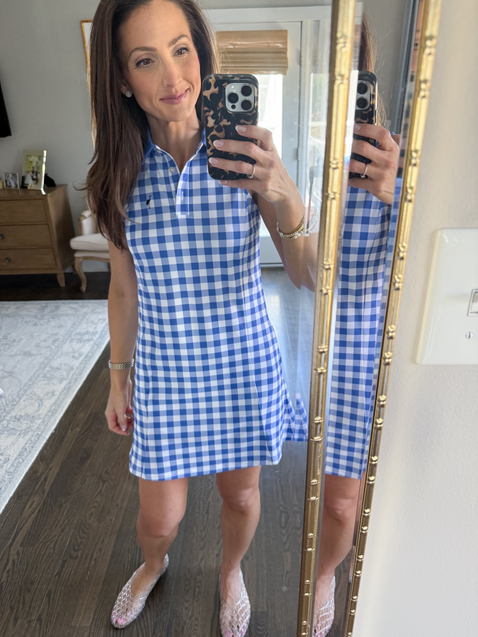 Gingham and jellies that’s what I’m living in all spring 💙🤍