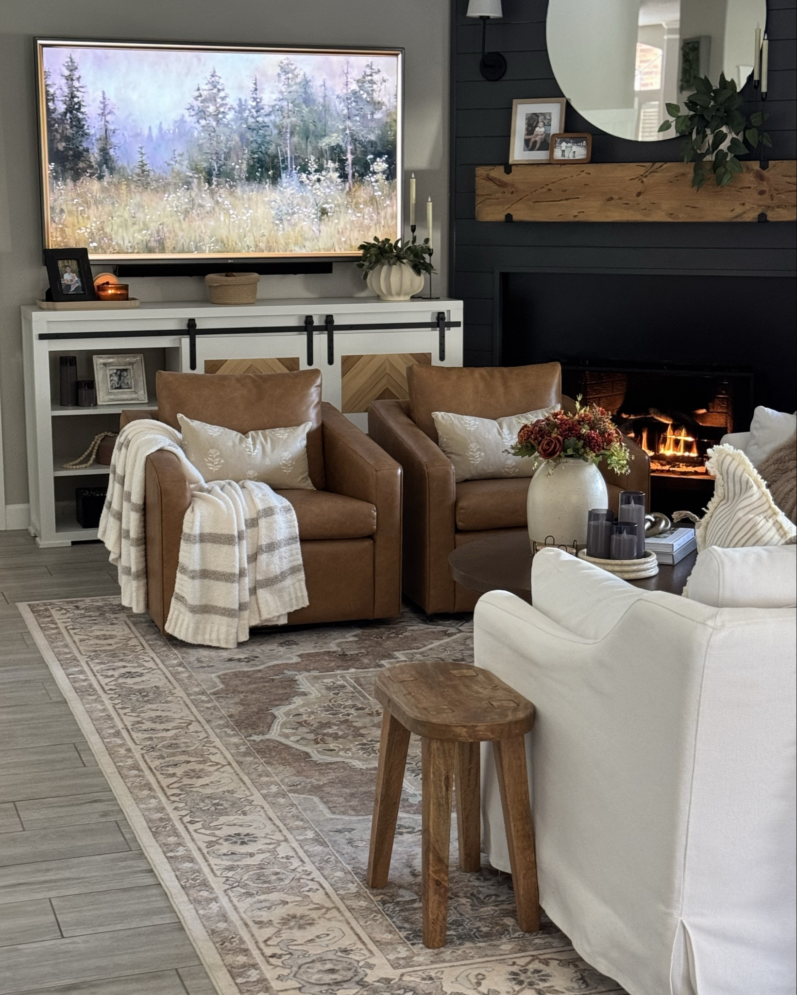 Cozy vibes 😊🔥

#LTKHome