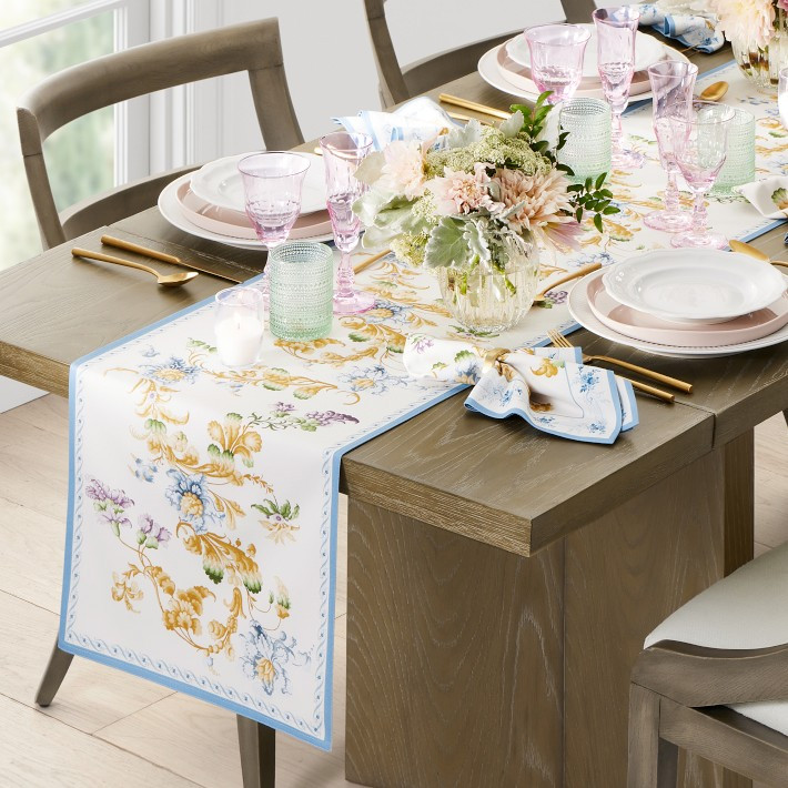 Bridgerton Table Runner | Williams-Sonoma
