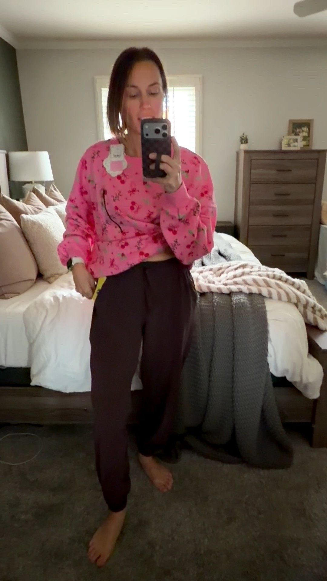 Also grabbed these activewear pants from Target! Love the front detailing on the leg and the tapered fit. Wearing an XS. They are a little tight but I worry that the S would be too baggy in the legs   

#LTKActive #LTKFindsUnder50