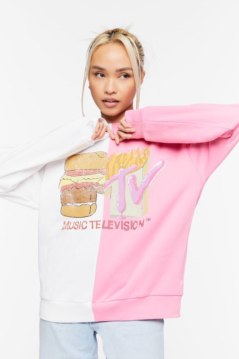 Colorblock MTV Graphic Pullover | Forever 21 | Forever 21 (US)