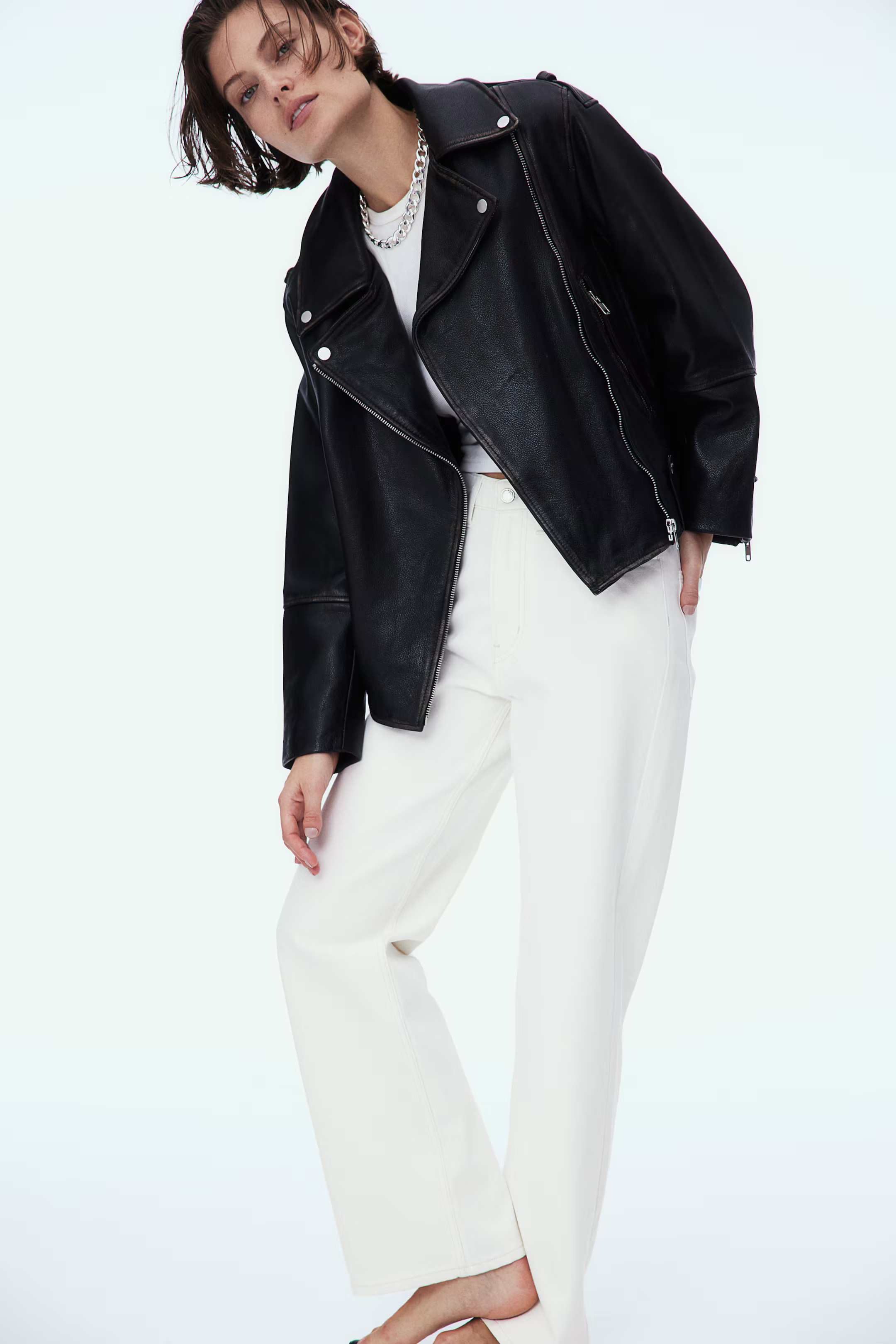 Wide Ultra High Jeans - Ultra high waist - Long - White - Ladies | H&M GB | H&M (UK, MY, IN, SG, PH, TW, HK)