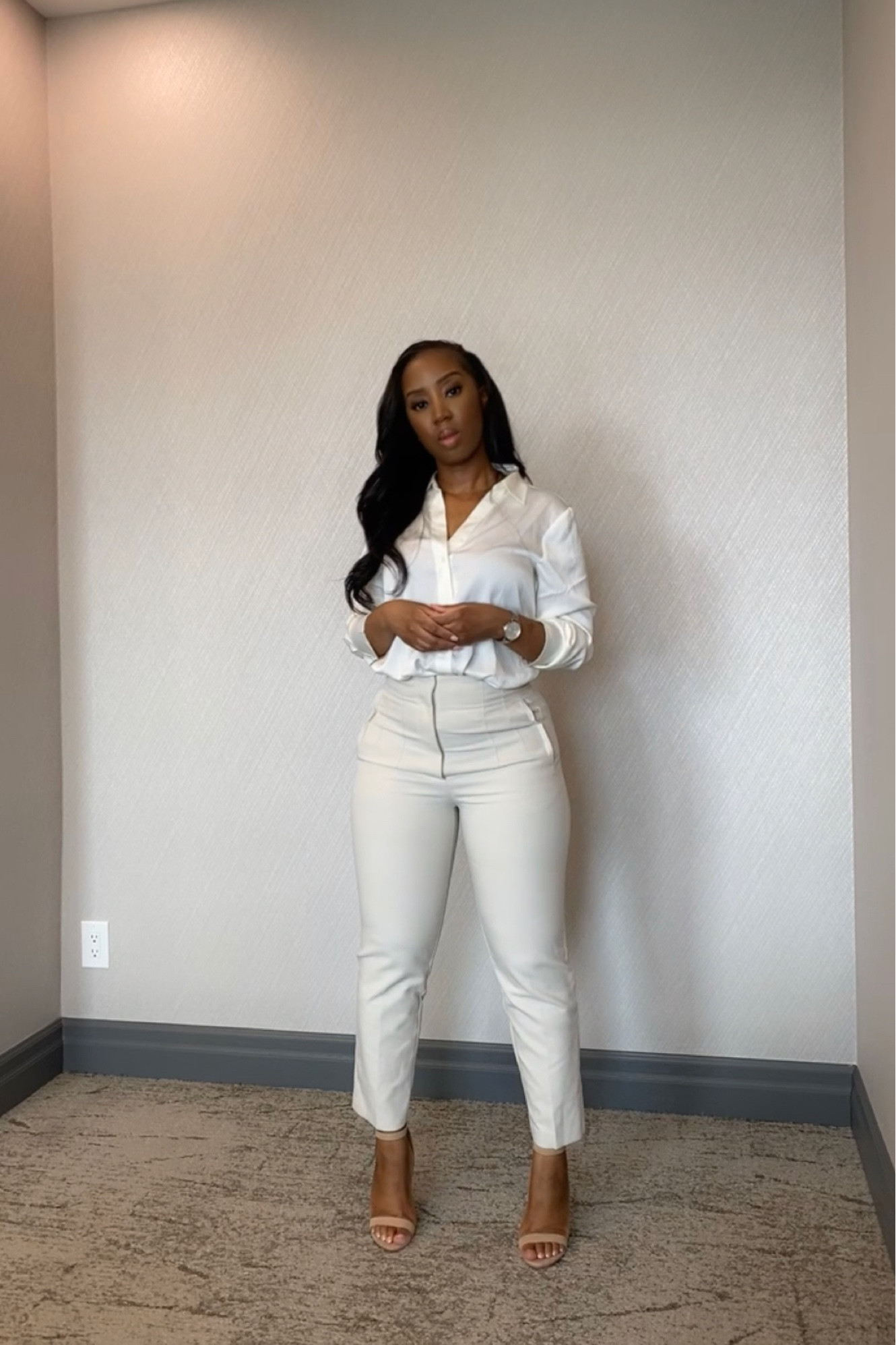 Exact pants are from Zara 2162/888 🔗 similar pair linked