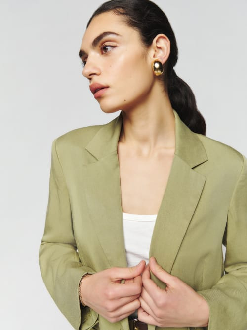 The Classic Relaxed Blazer | Reformation (Global)