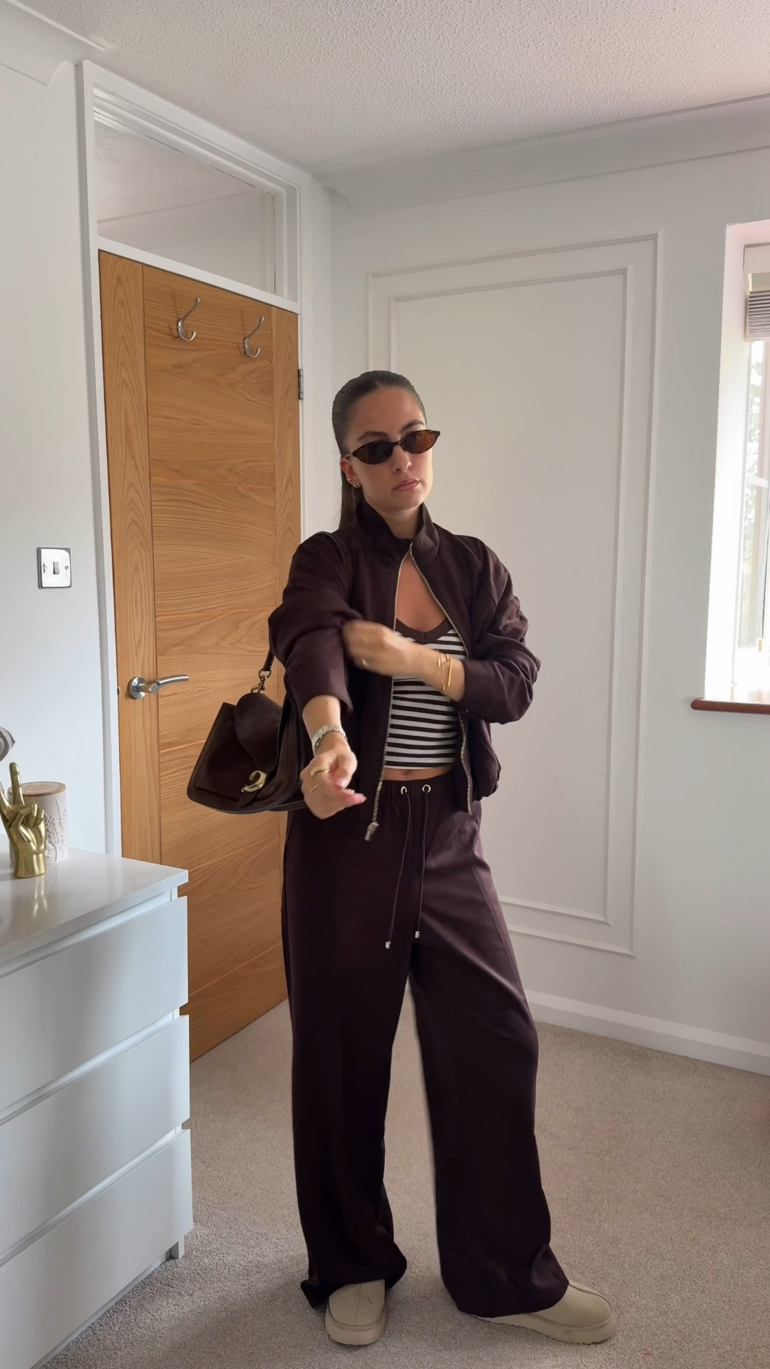 Tracksuit - brown - chic - brown set -

#LTKautumn #LTKstyletip