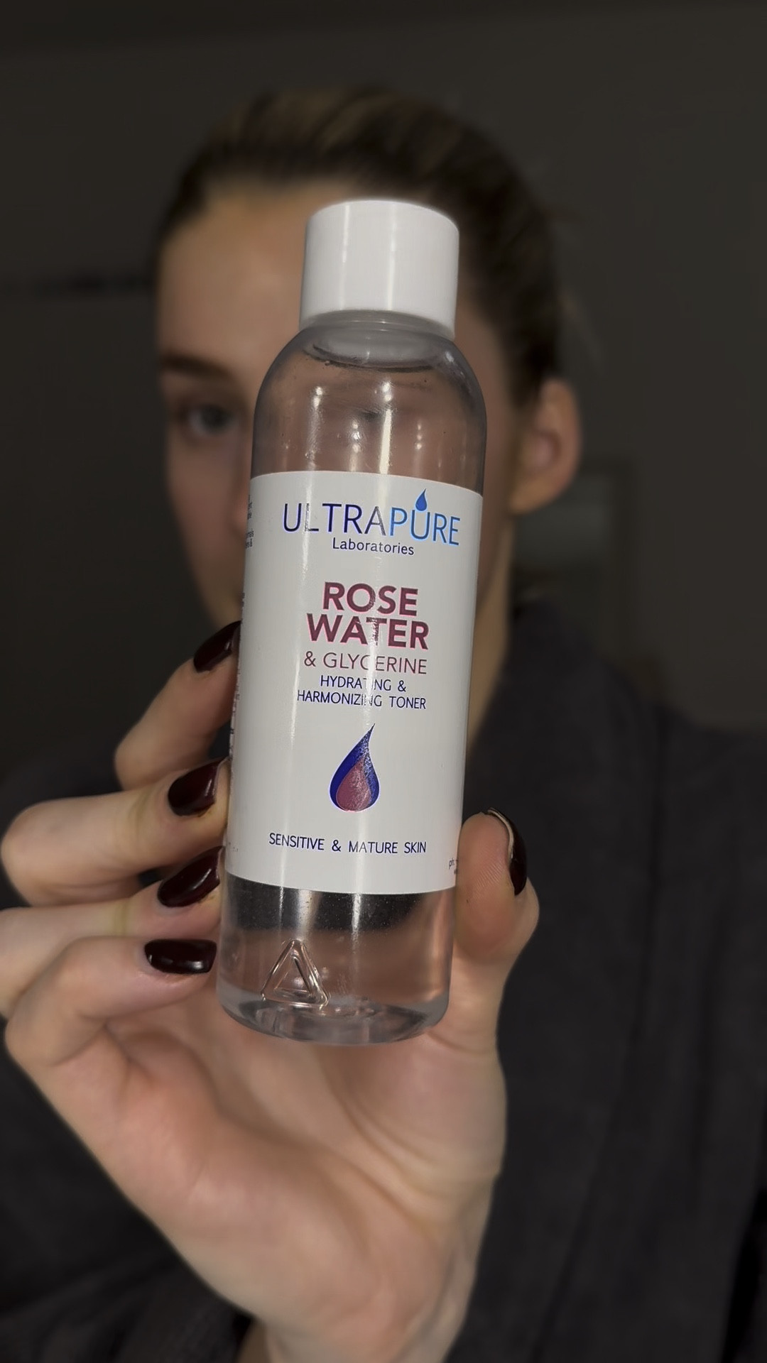 My skin care MUST!

I have dry dehydrated skin so I love something that’s going to bring extra moisture to my skin 🤍

I have used this exact product since I was 16!!!

I promise you it’s worth it ✨

#skincaremusthave 
#SkincareRoutine #GlowingSkin #SkinCareTips #CleanBeauty #SkinCareLover #HealthySkin #SkincareGoals #SelfCare #BeautyRoutine #SkincareEssentials 