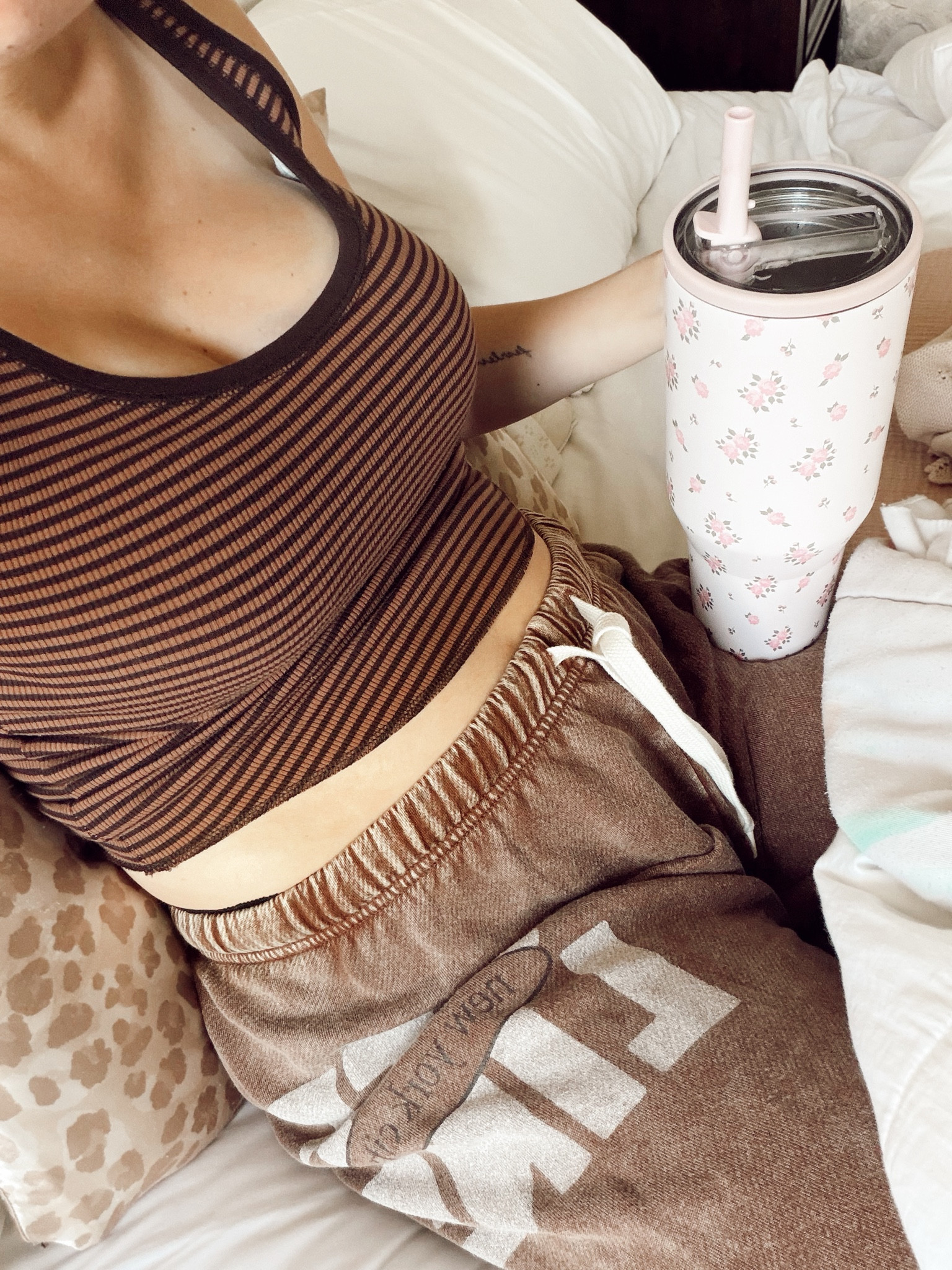 Comfy postpartum ootd ✨🧸🤍
Small tank
XS short bottoms 

#LTKmomlife #LTKgrwm #LTKootd