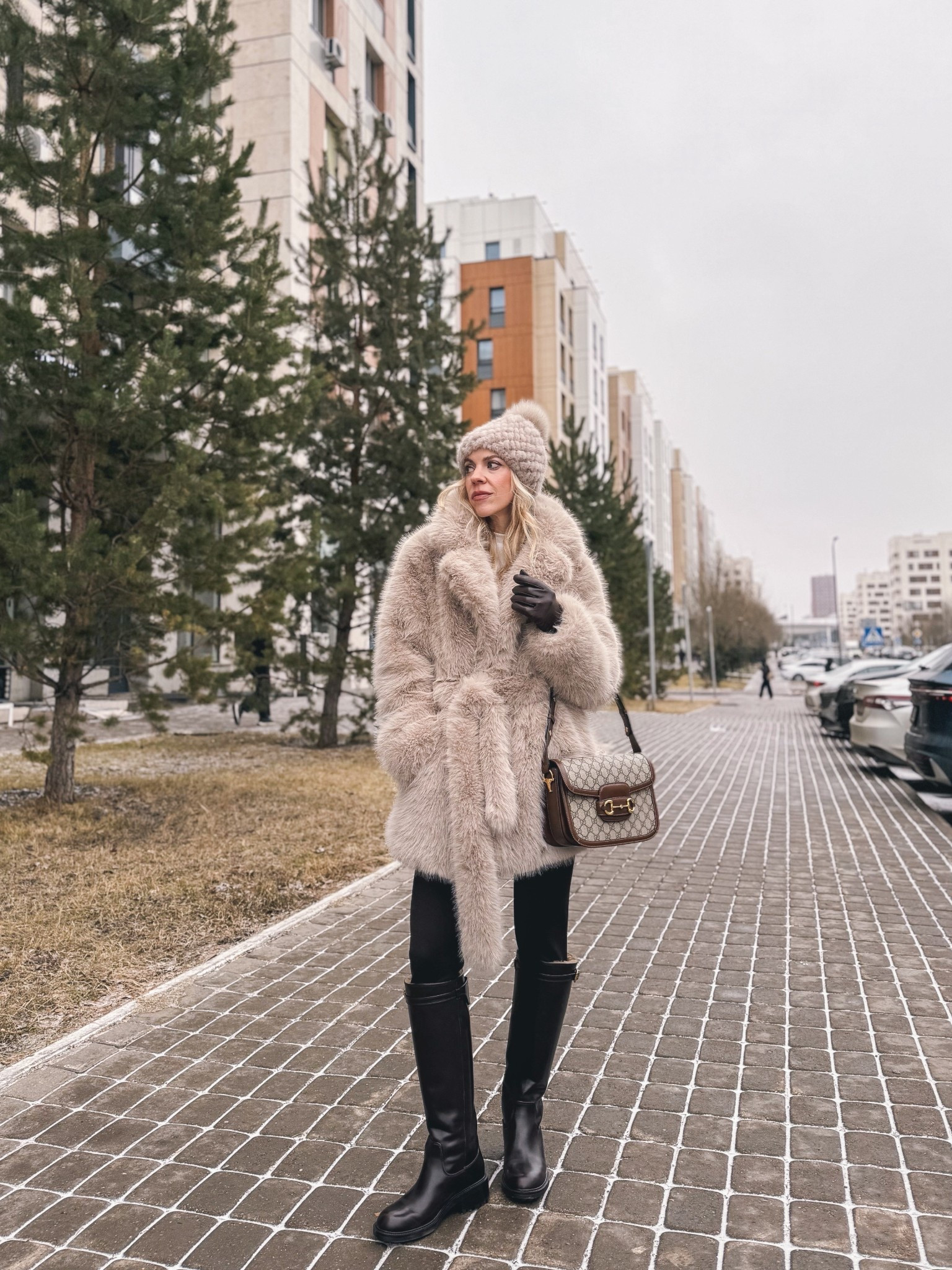 Beige faux fur coat, dark brown leggings, Zara weatherproof snow boots, cozy winter ootd

#LTKootd #LTKSaleAlert #LTKSeasonal