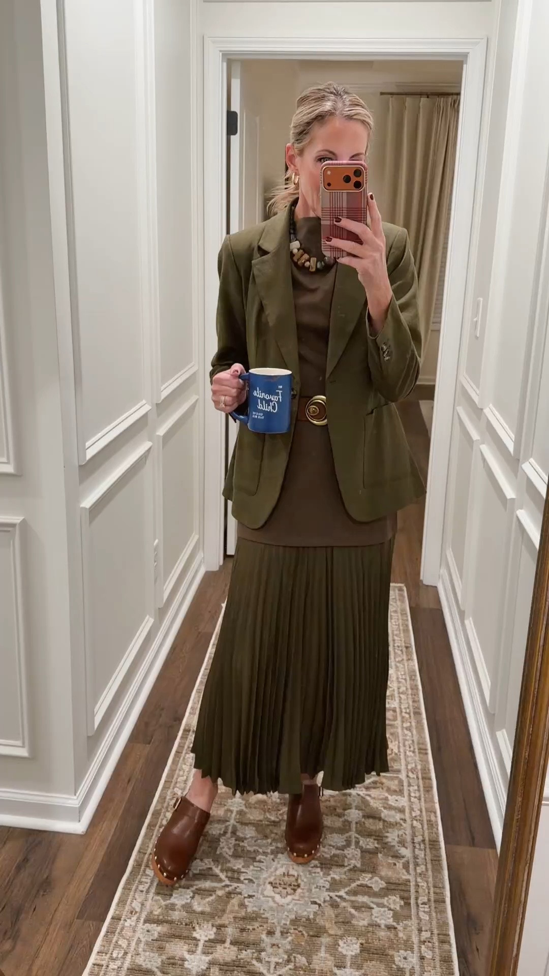 Today’s OOTD. All Walmart, of course 

@Walmart