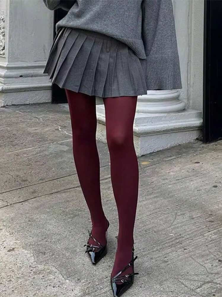 1 Pair Of Matte Velvet Pantyhose. They Are Angla Red, Slightly Sheer, Highly Elastic Base Stockin... | SHEIN