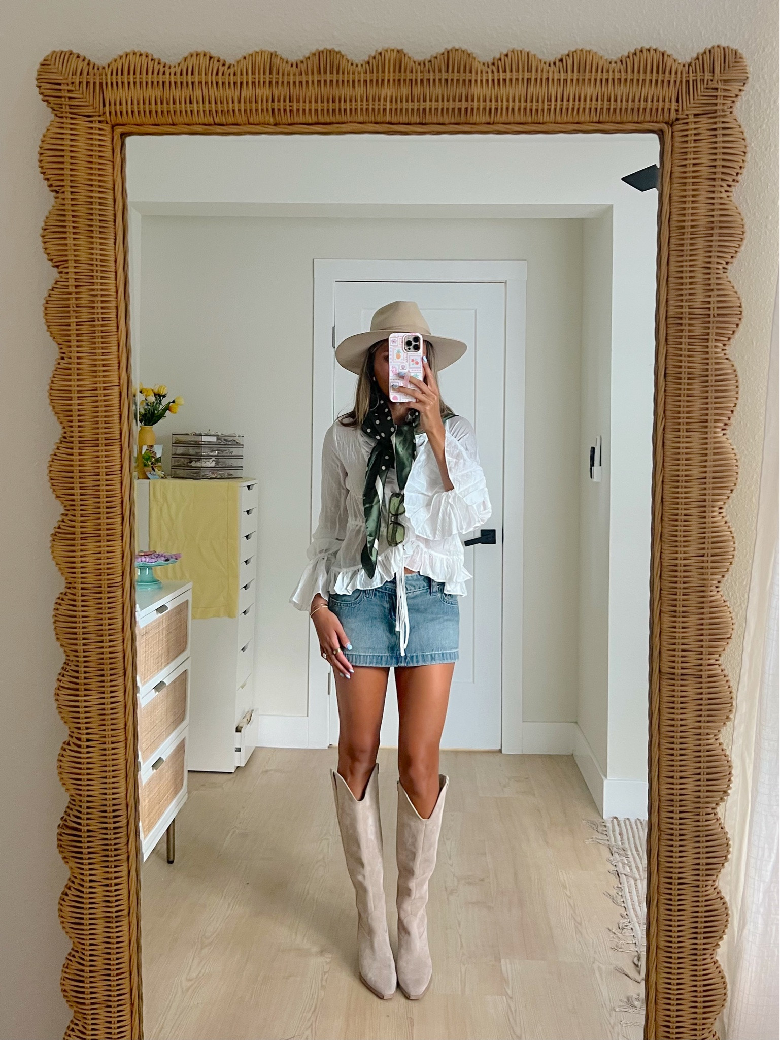 fall outfits from Shein! 7-10 day shipping typically & wearing an XS🤎⭐️