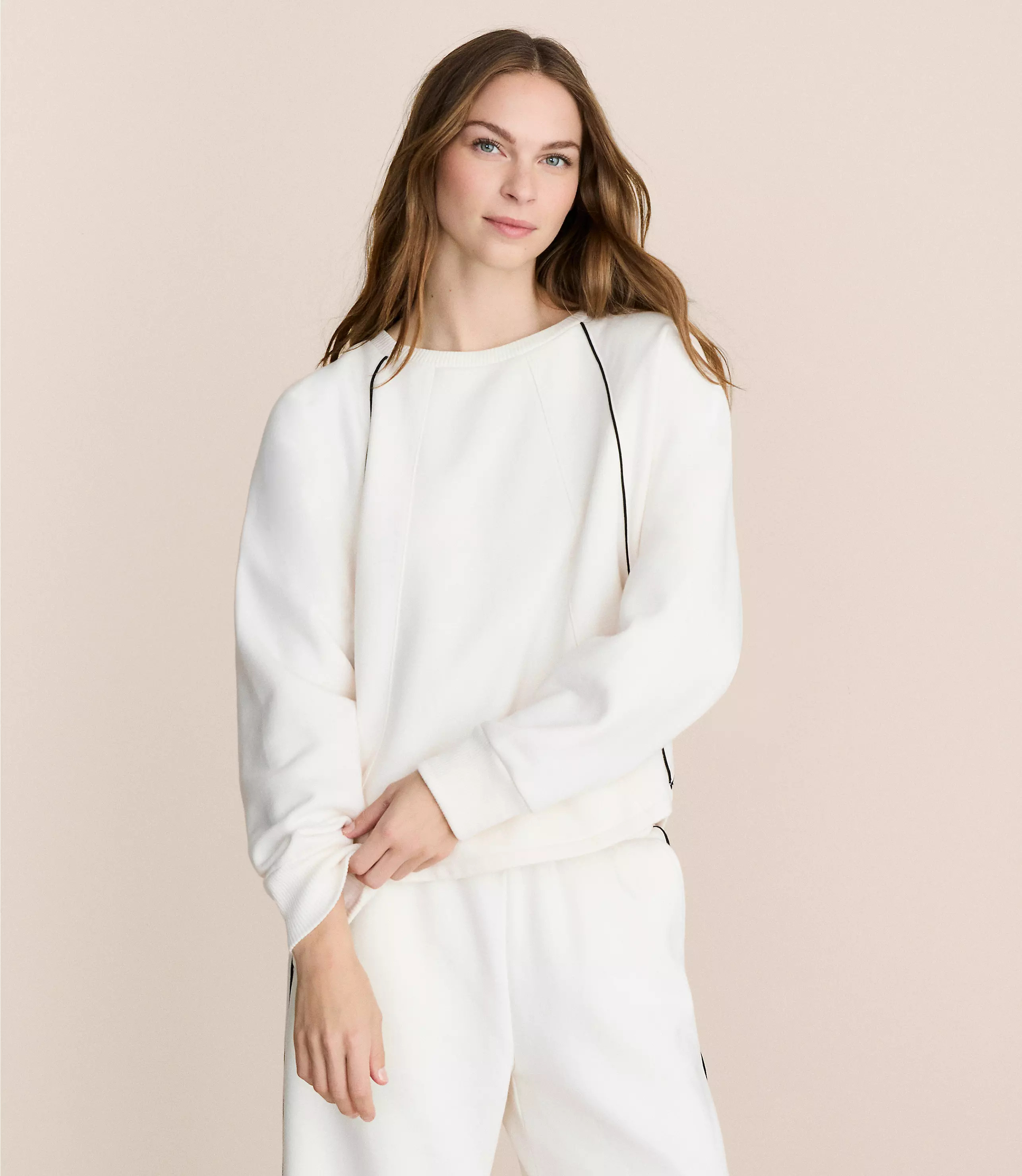 Lou & Grey Piped Elite Fleece Sweatshirt | LOFT