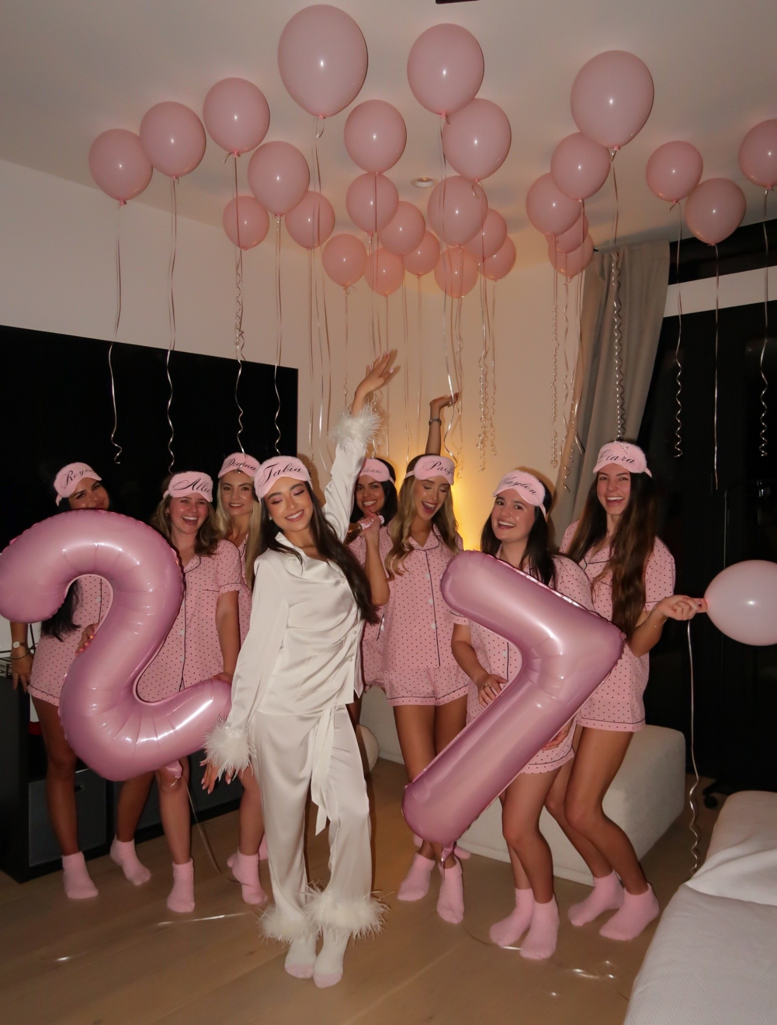 Pink birthday theme

#LTKStyleTip #LTKFindsUnder50 #LTKHome