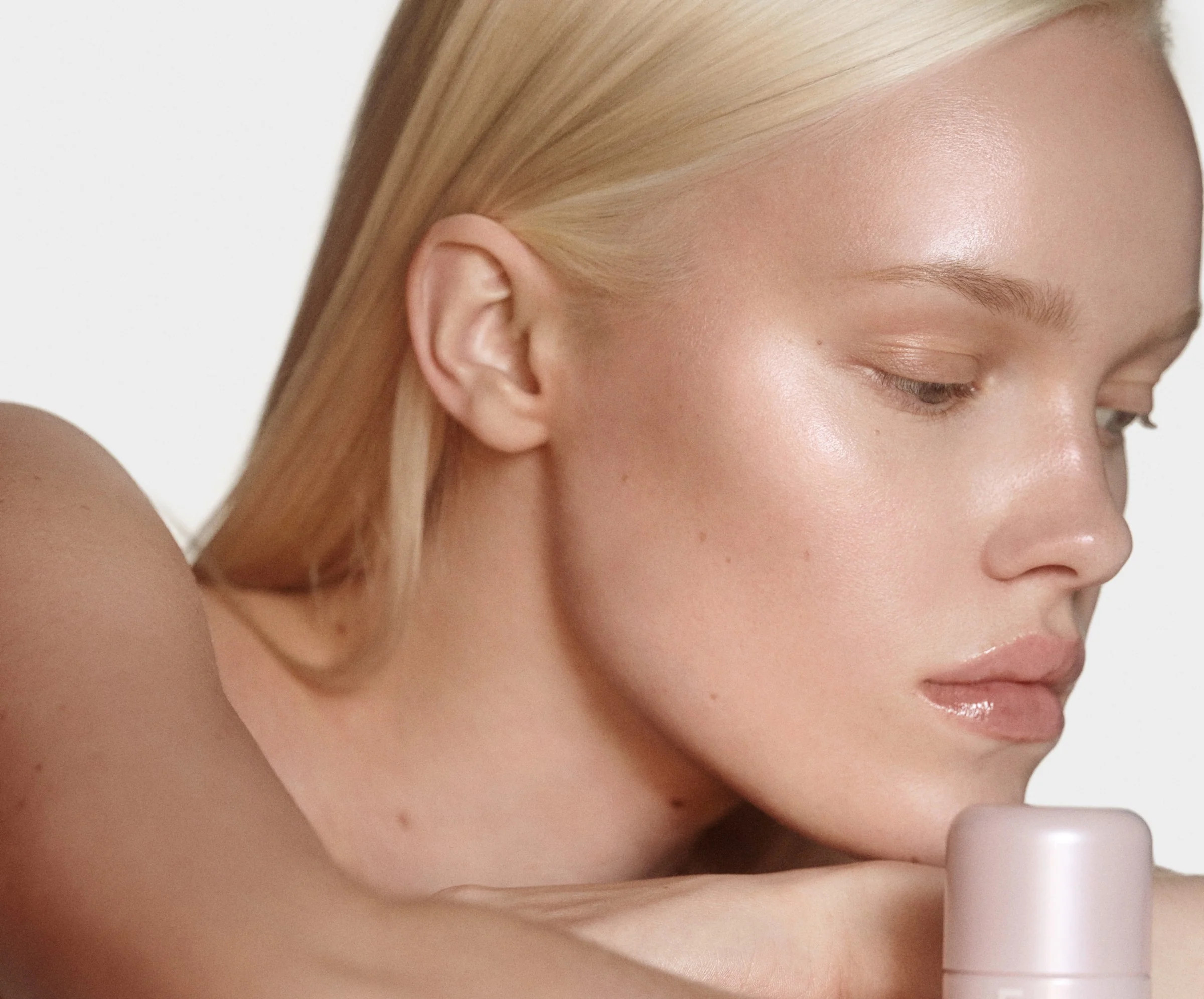 highlight milk 01 | rhode skin