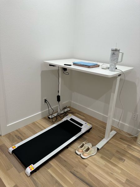 My Amazon walking pad and standup desk 

#LTKfindsunder50 #LTKfindsunder100