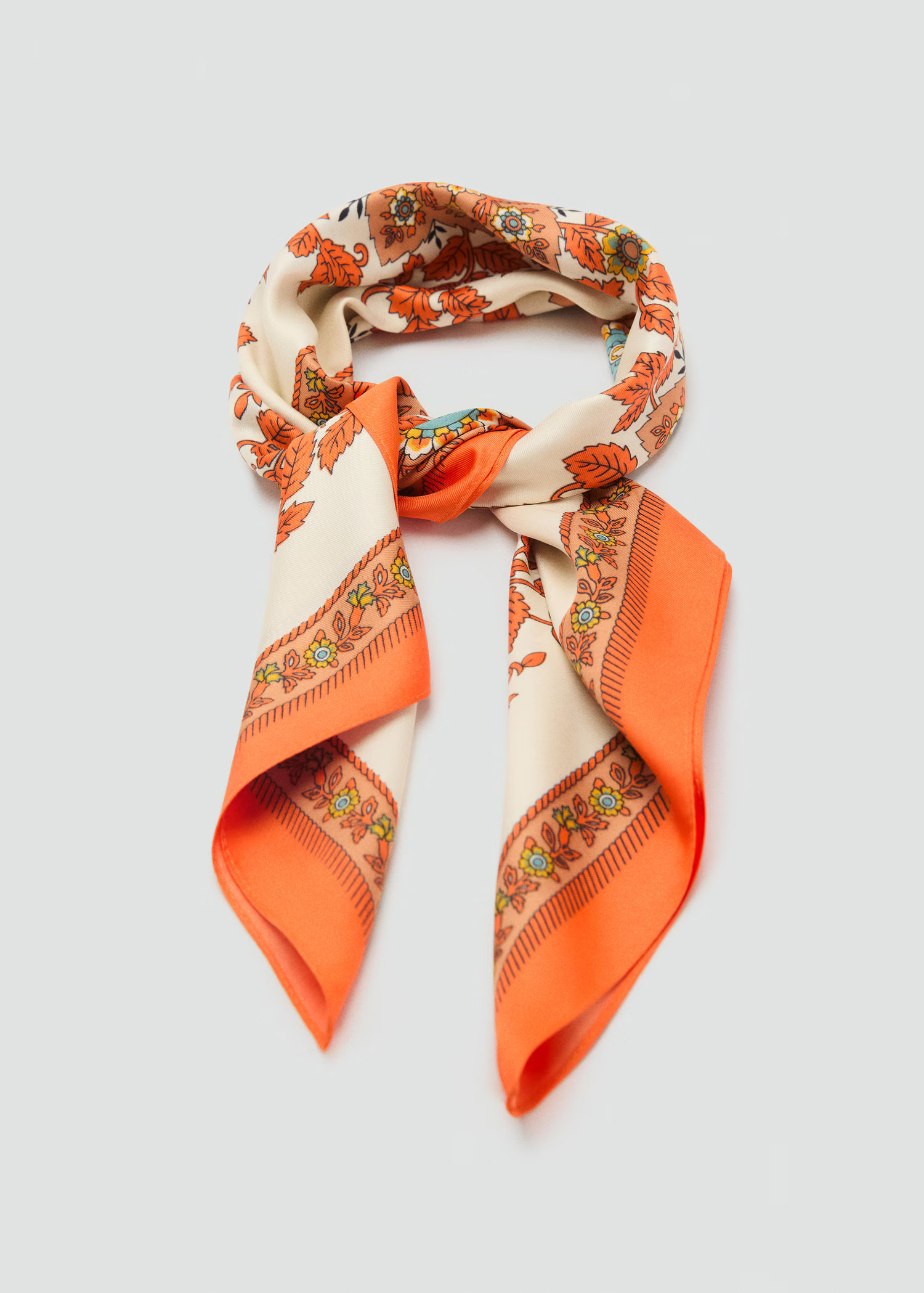 Leaf-print scarf - Women | MANGO United Kingdom | MANGO (UK)