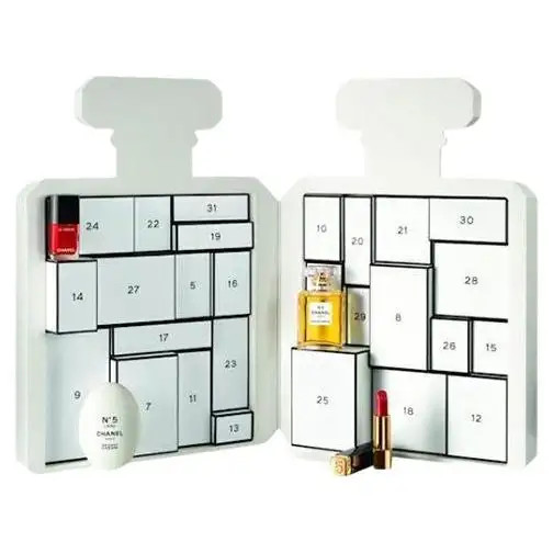 Chanel Beauty Advent Calendar For Sale at 1stDibs | 1stDibs