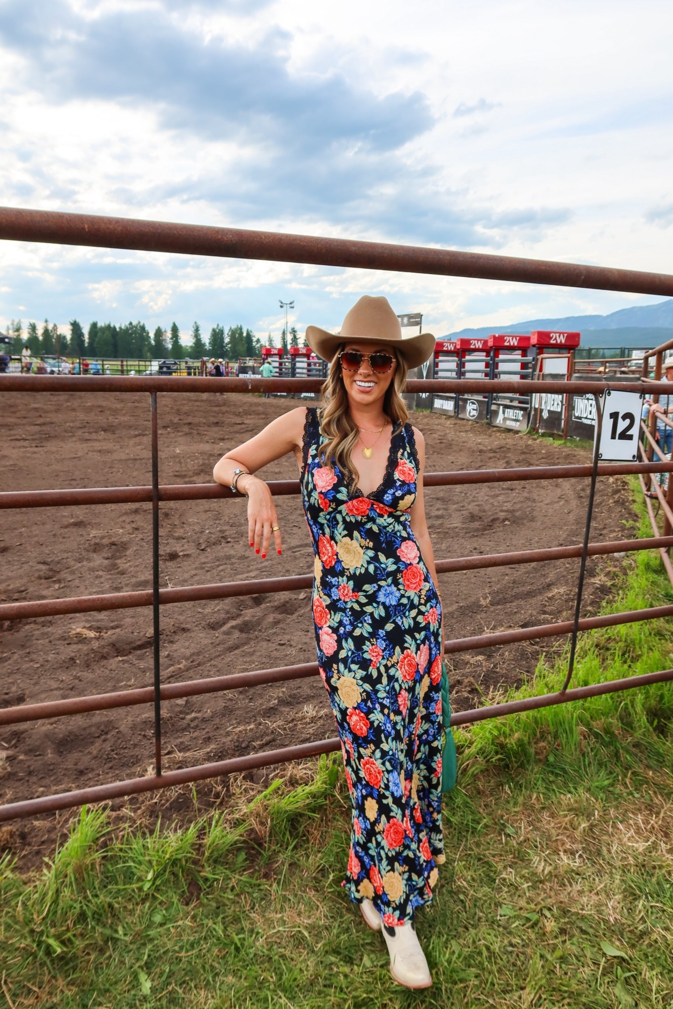 Under the big sky music festival outfit!! 
Use code MORGANH30 for 30% off of VICI! 



#LTKStyleTip #LTKTravel #LTKFindsUnder100