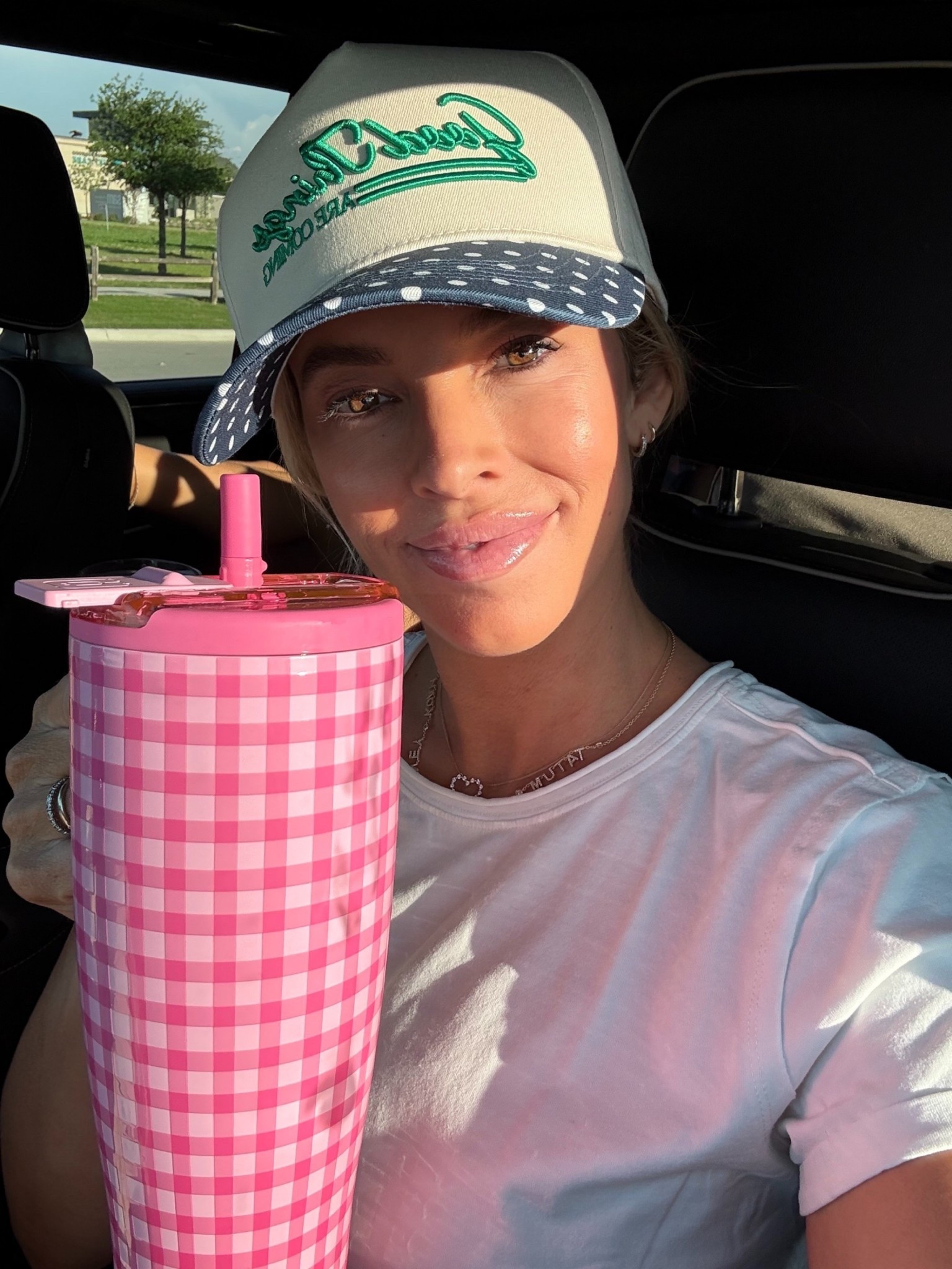 Sports mom OOTD



#LTKmomlife #LTKdayinmylife #LTKootd