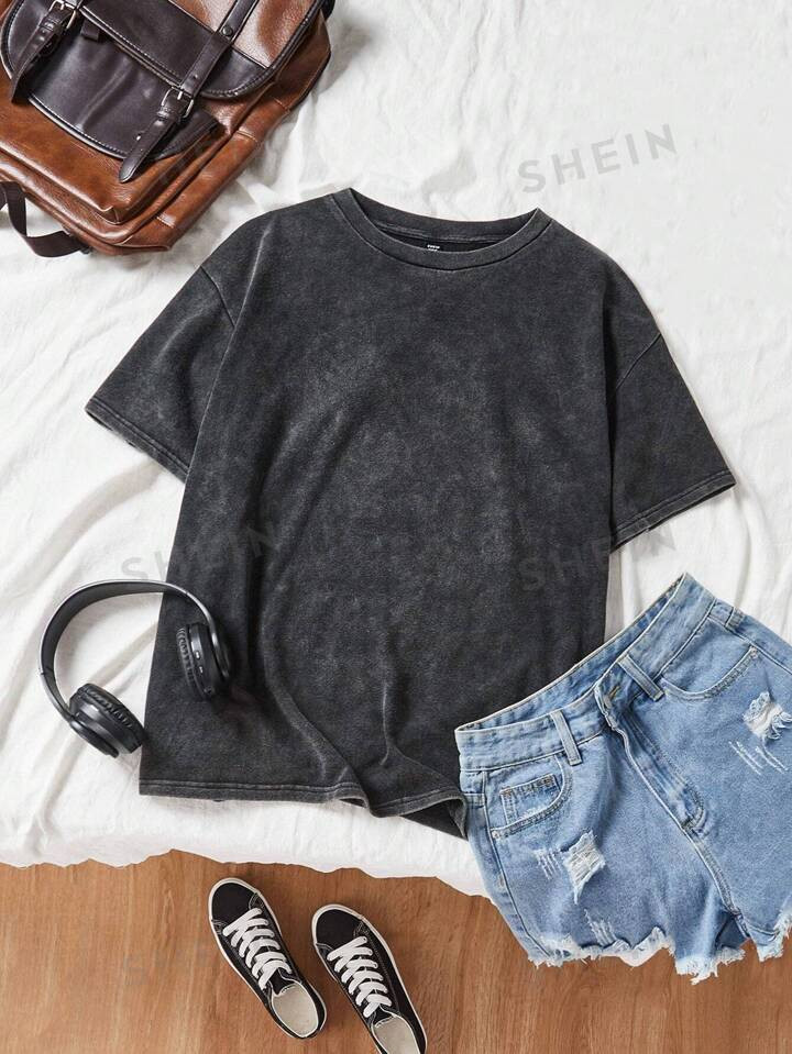 SHEIN EZwear Plus Size Acid Washed Look Vintage Knitted Distressed Loose Fit Short Sleeve T-Shirt | SHEIN