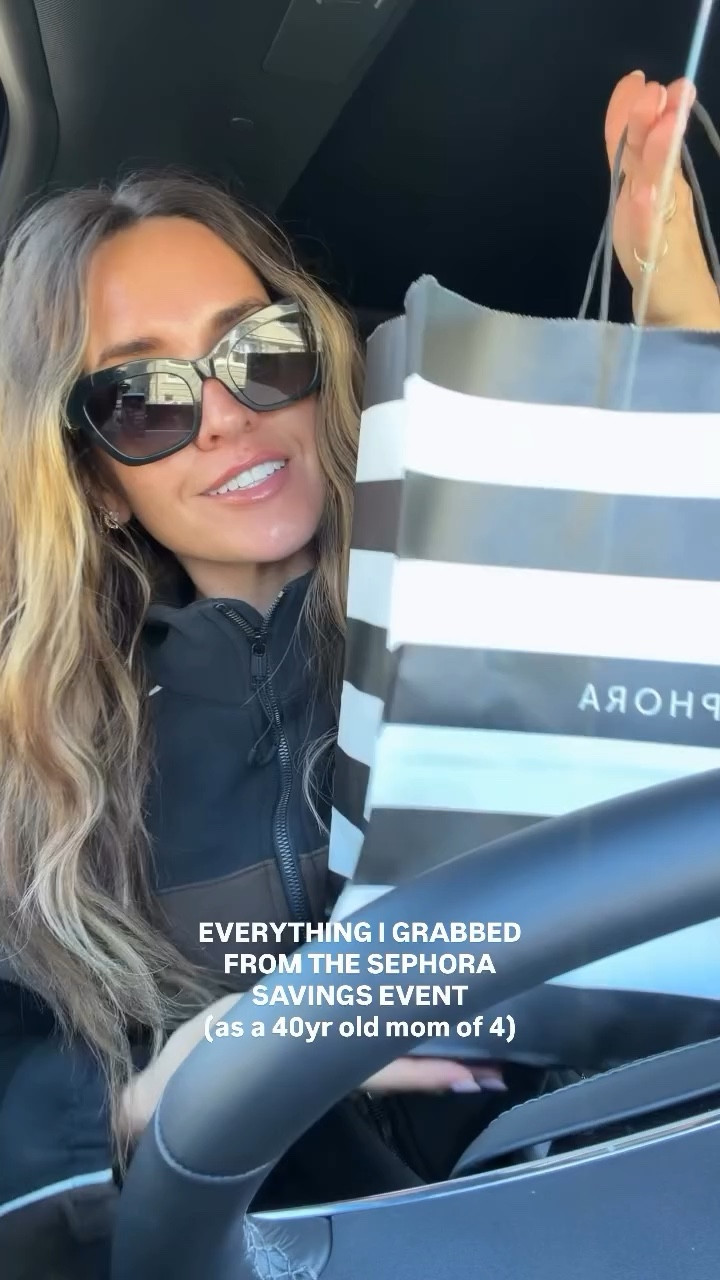 Everything I grabbed from the @Sephora savings event for myself! 

Makeup forever lip liners - anywhere caffeine and wherever walnut

Dior filter - shade 3 & Dior foundation - share 3.5N

Rare beauty foundation - 18

Mary Phillips lipsticks - overdrive and first base 

Mary Phillips lip liners - cowgirl and sizzle 

Dior bronze stick - 04

#LTKOver40 #LTKBeauty #LTKSaleAlert (FB)