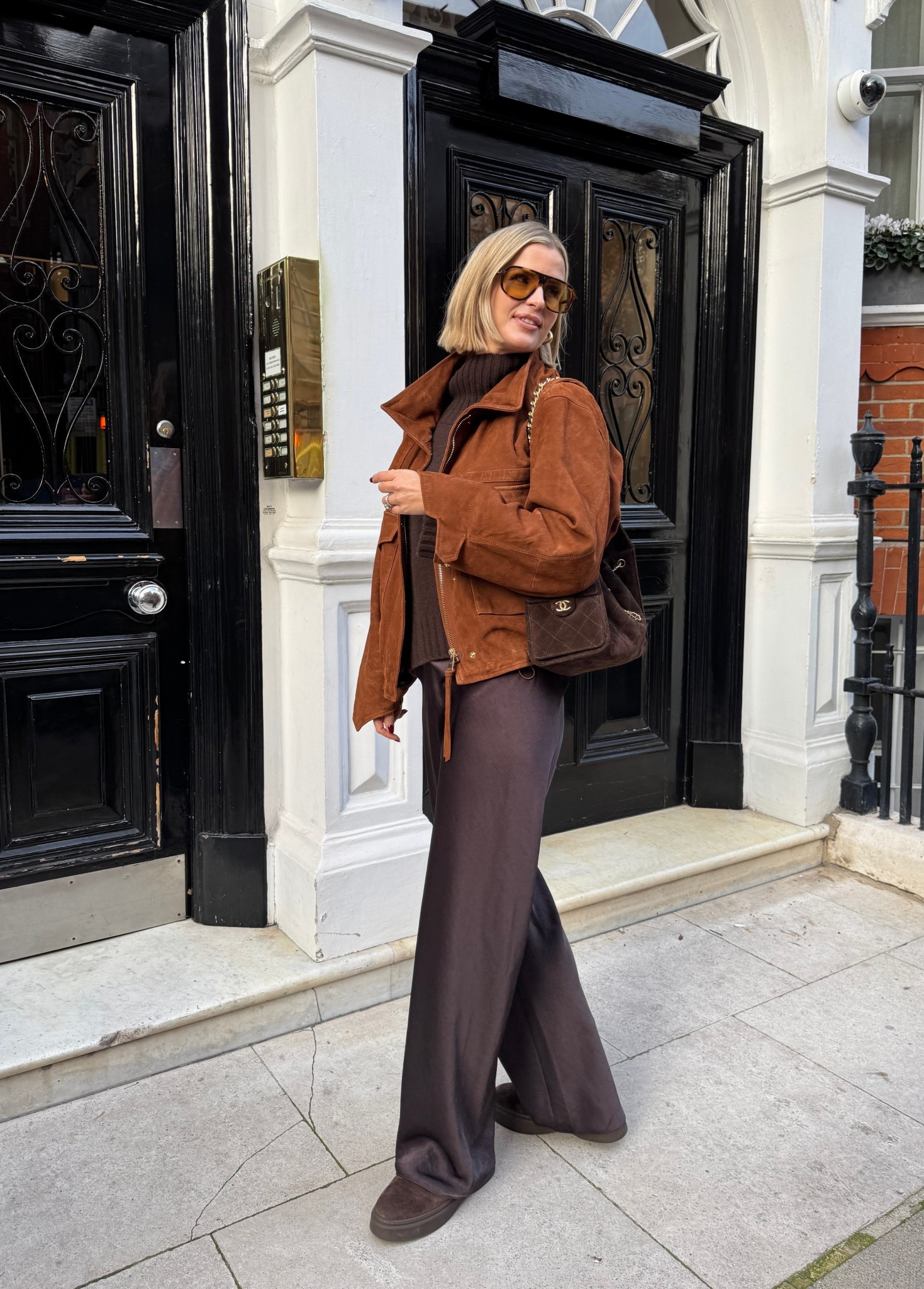 All brown for autumn 🤎
Size U.K. 10 jacket
Size medium trousers and knit
Boots true to size 

#LTKstyletip #LTKautumn #LTKeurope