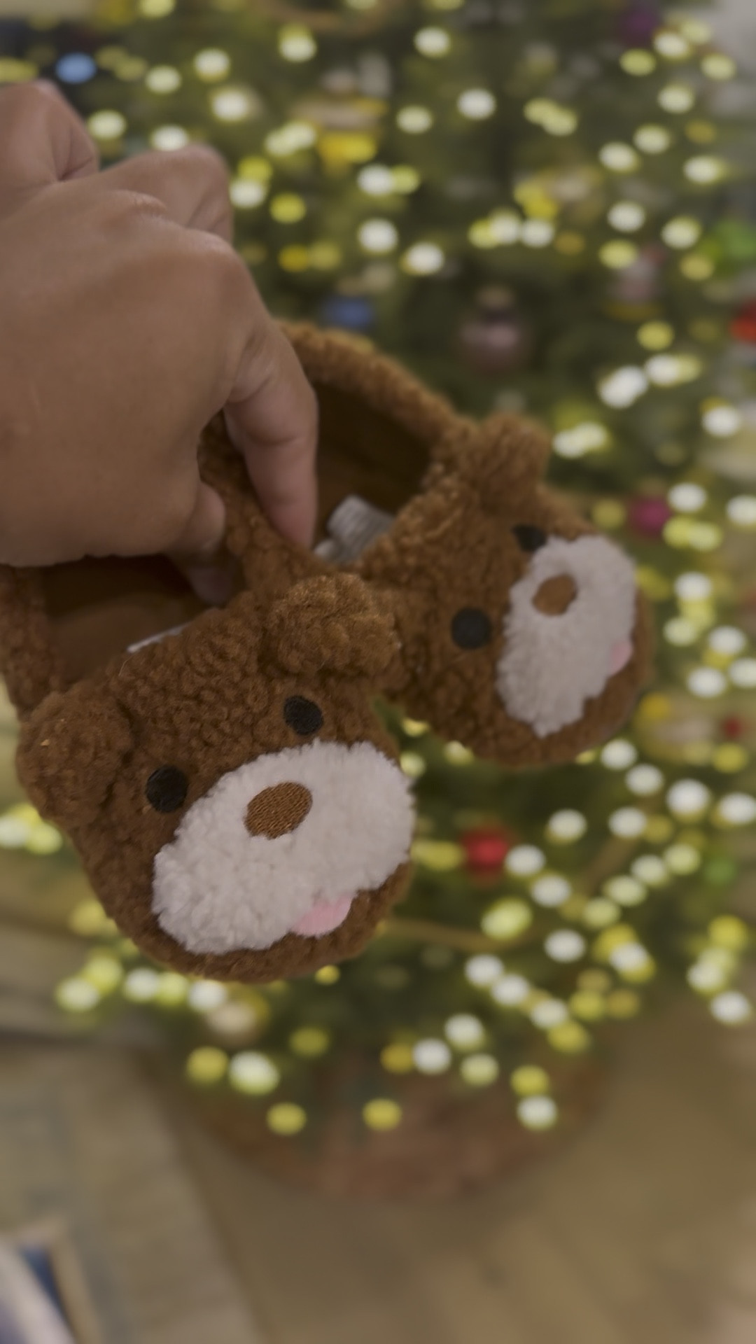 The cutest slippers for babies or toddlers from Walmart! So cute and affordable. Perfect pairing to your family Christmas pajamas! 

Toddler slippers, affordable toddler clothes, toddler girl, toddler boy

#LTKHoliday #LTKGiftGuide #LTKKids