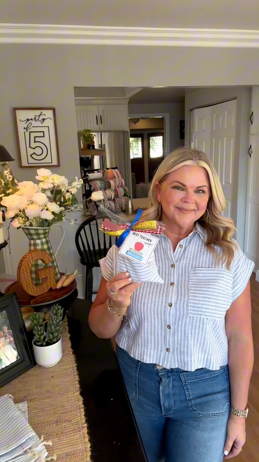 Teacher Appreciation is right around the corner & these bags are so cute for gifting! Treats, snacks, school supplies, gift cards the options are endless as to what little gifts to add. Perfect if you have multiple teachers to shop for too!📝🍎

#LTKmomlife #LTKSeasonal #LTKKids