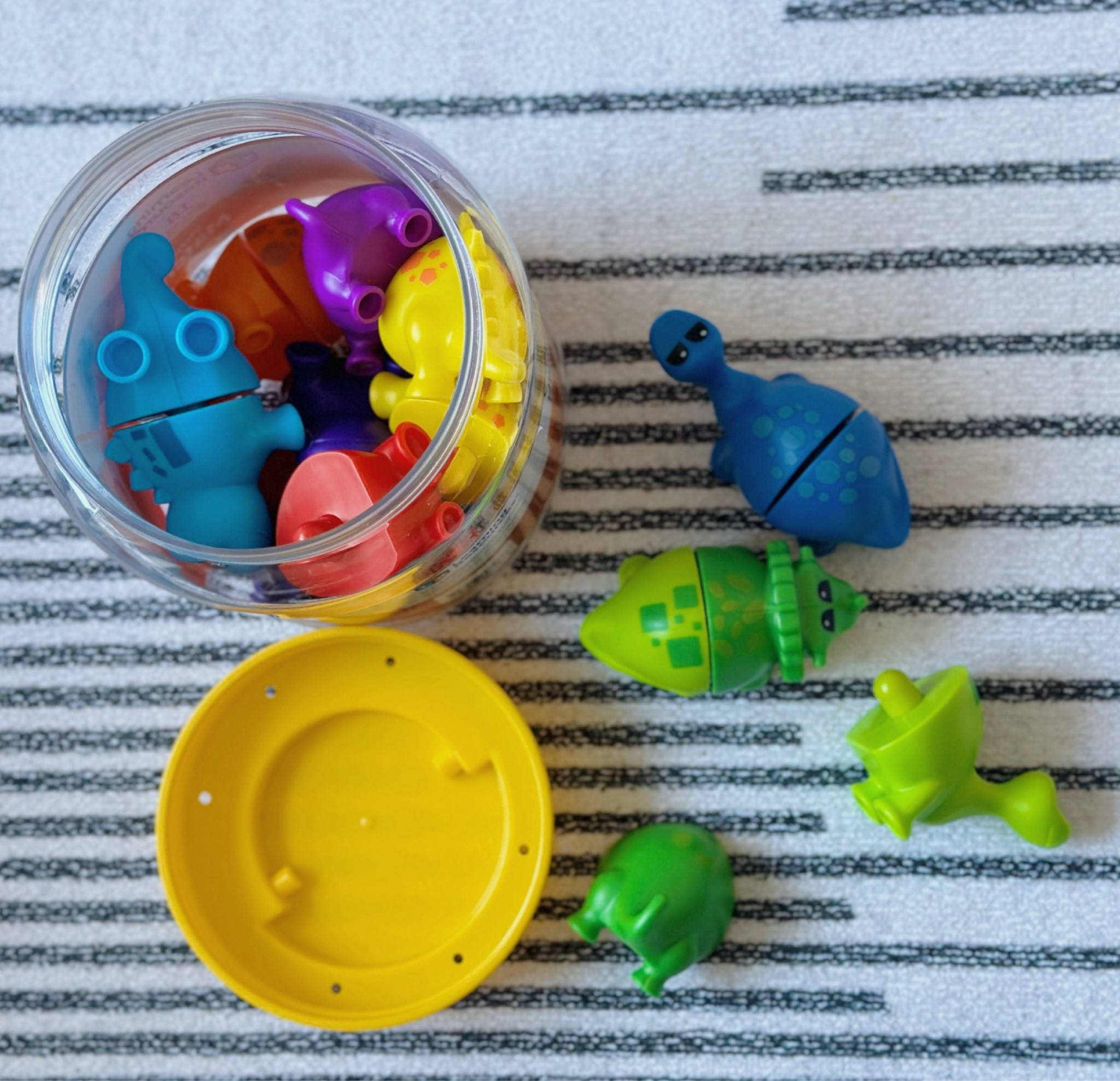Learning Resources Snap-n-Learn Matching Dinos - 18 Pieces, Ages 18+ Months Toddler Fine Motor Toys, Counting & Sorting Toy, Shape Sorting, Dinosaurs Toys

#LTKKids #LTKBaby #LTKHome