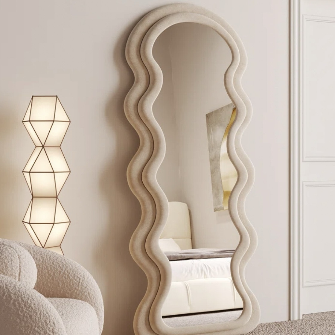 Romantic Wavy floor or wall mirror ♥️

#home #homedecor #mirror #romantic #romanticdecor 

#LTKhome