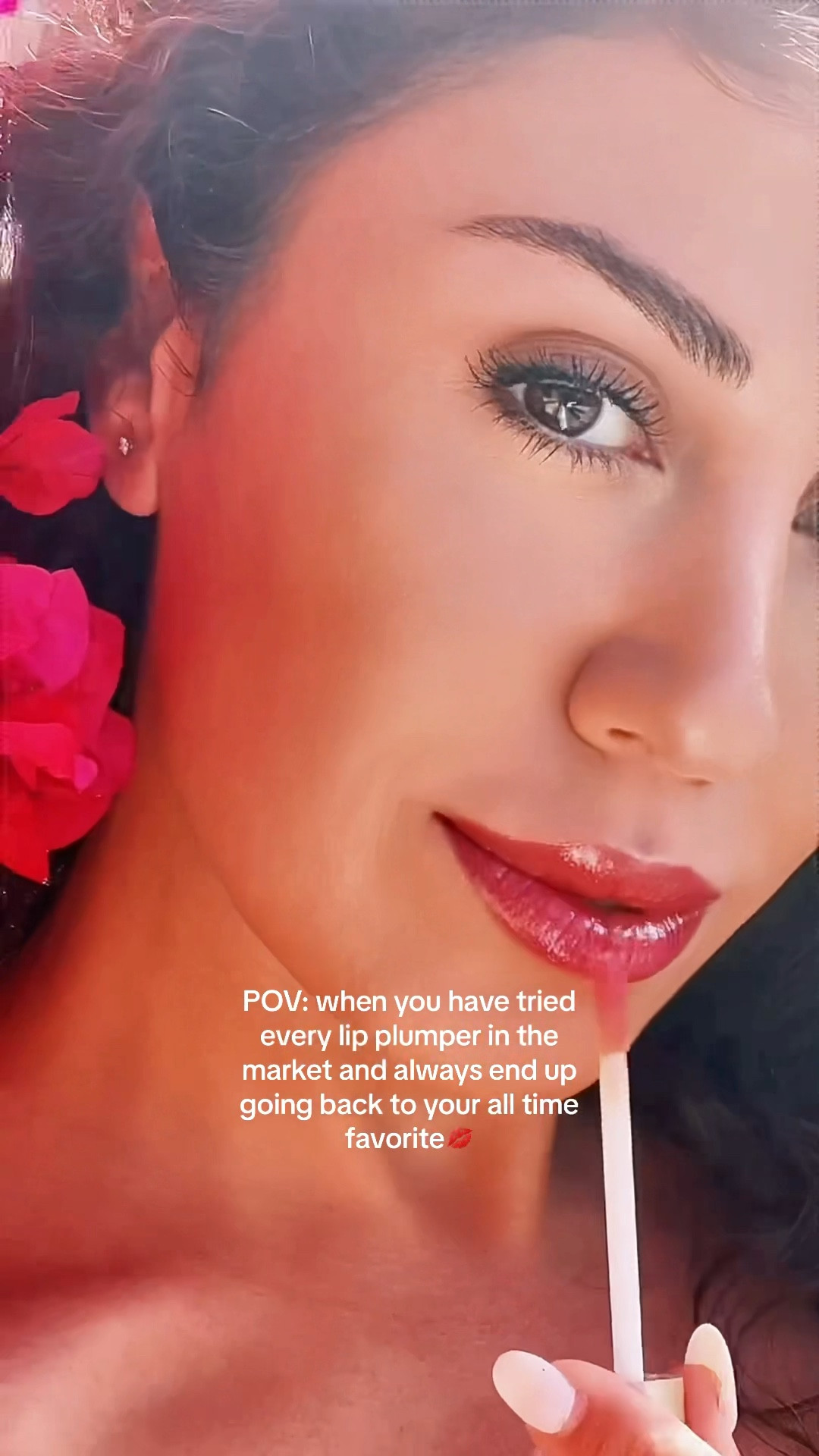 I have probably tried every single lip plumper in the market but will always go back to my all time favorite @Too Faced

#makup #makeuphacks #lipstick #lipgloss #lipplumper #lipbalm #beauty #lipinjection #tiktokmademebuyit #bestlipgloss #toofaced #makeuptok #beautytok

#LTKFindsUnder50 #LTKVideo #LTKBeauty