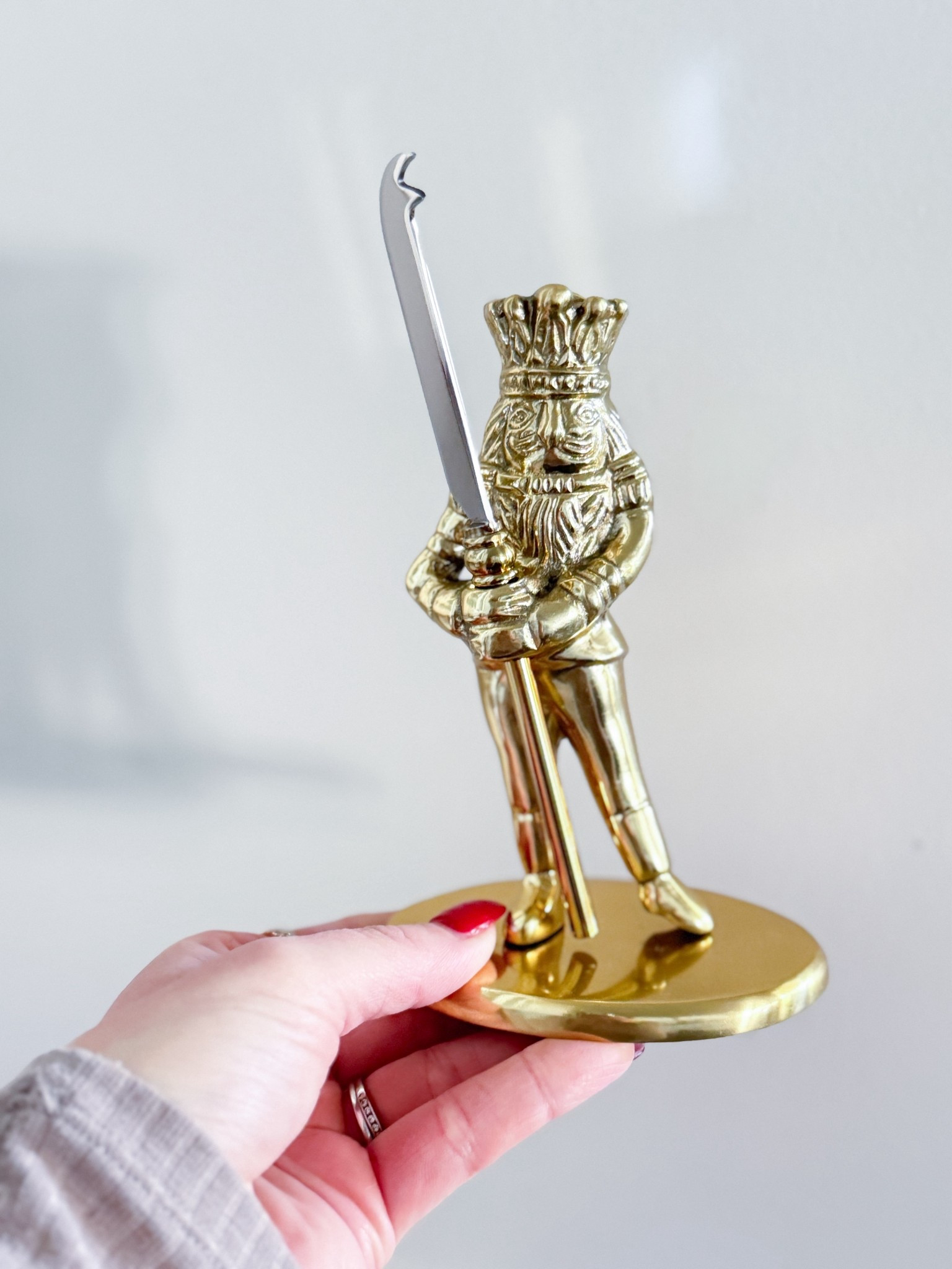 Holiday hosting just got cuter. This gold nutcracker spreader from Anthropologie is the perfect festive touch for charcuterie boards, small bites, or gifting with your favorite cheese knives. It’s one of those little details that makes every holiday spread feel thoughtful & styled.

Anthropologie holiday entertaining - Anthropologie charcuterie board - Anthropologie holiday decor - Gold nutcracker spreader - Holiday kitchen decor - Festive entertaining essentials - Holiday hostess gift - Christmas home decor - Holiday table styling - Anthropologie home finds - Charcuterie board accessories - Christmas entertaining ideas - Holiday kitchen must haves - Modern holiday decor - Neutral Christmas decor - Holiday gift guide - Entertaining favorites - Winter home styling - LTK holiday decor - Chic entertaining finds - Holiday entertaining inspiration - Anthropologie finds - Holiday entertaining ideas - Anthropologie home

#LTKHoliday #LTKParties #LTKGiftGuide